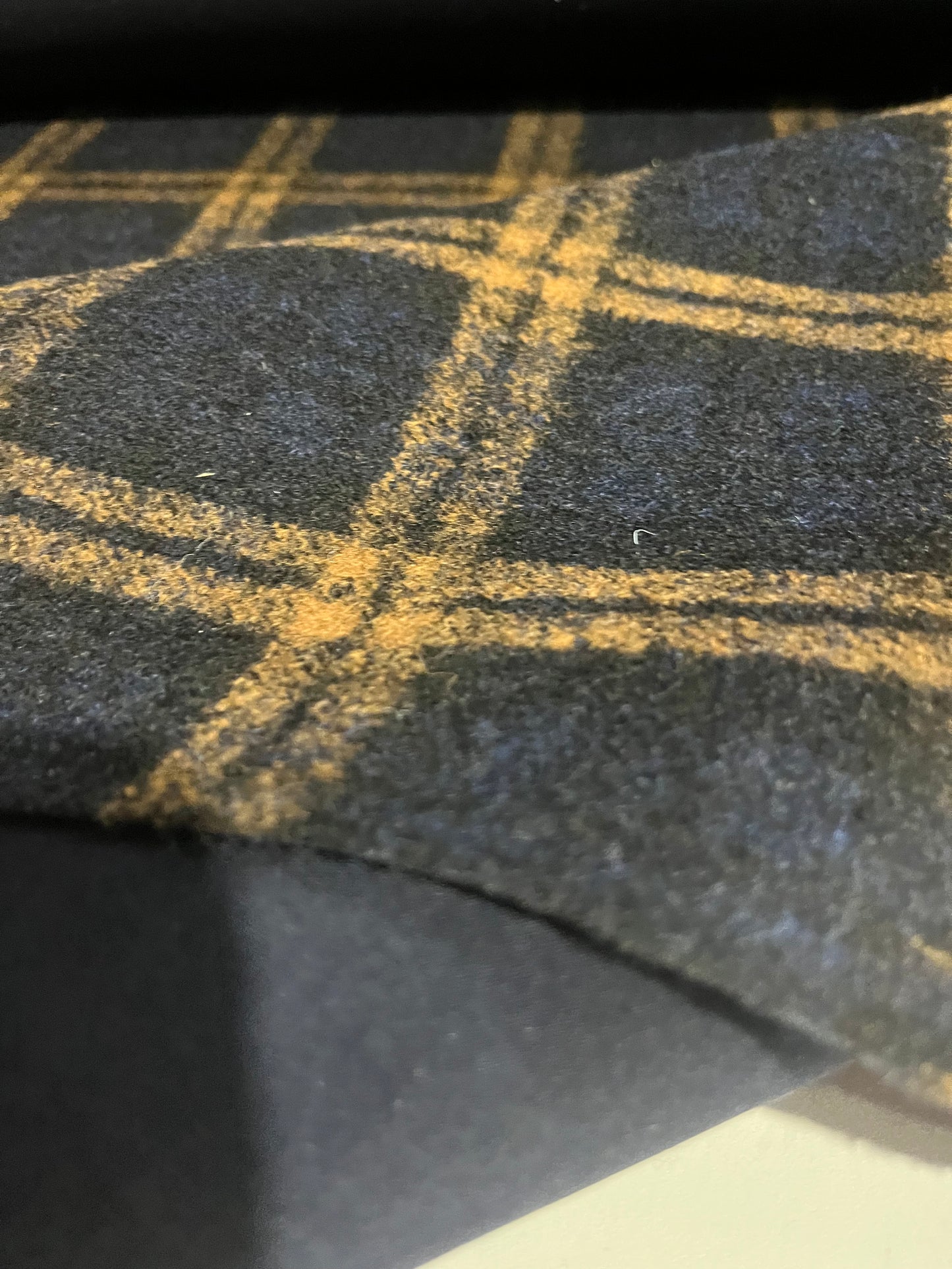 Flip side 115 wool contrecollé navy/camel check