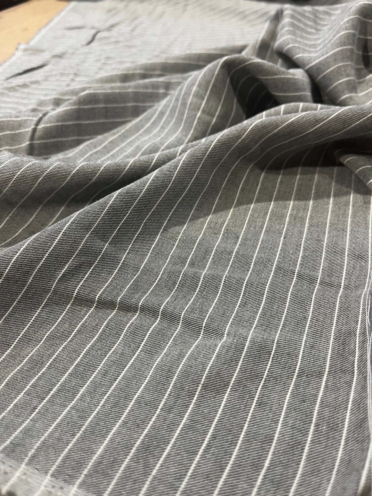 H01 twil cotton stripe grey/ecru