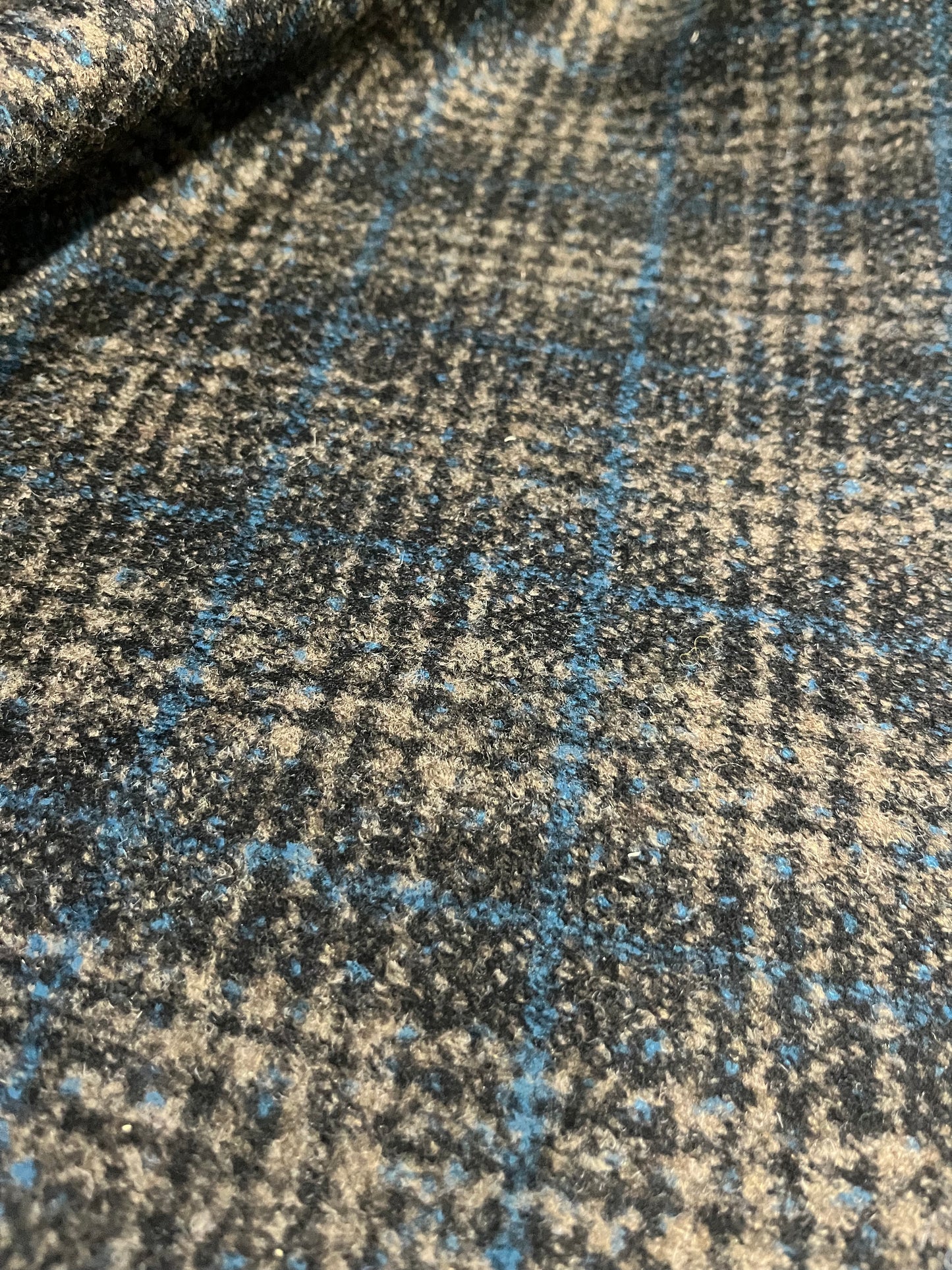 Flip side 135 wool contrecollé grey/taupe check