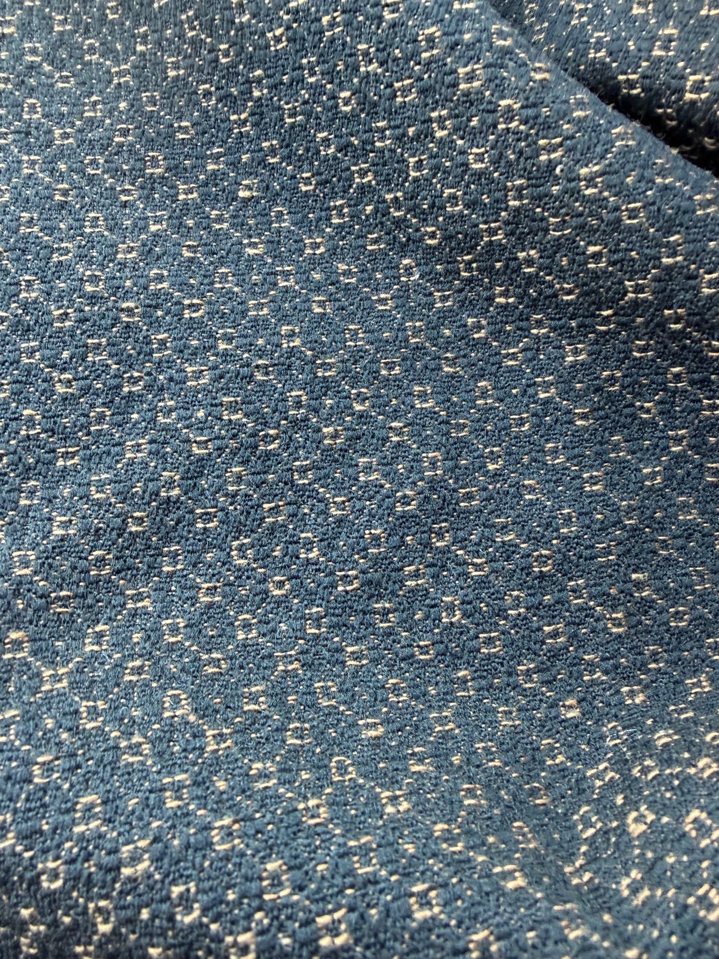 MOLKO 028 black/camel wool jacquard