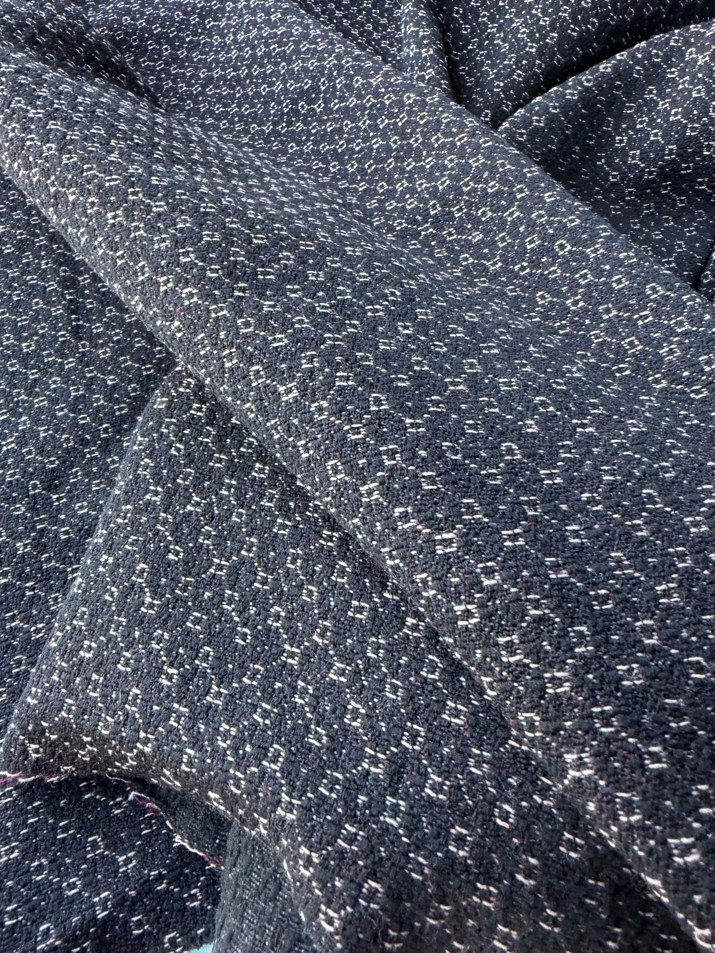 MOLKO 029 black/red wool jacquard