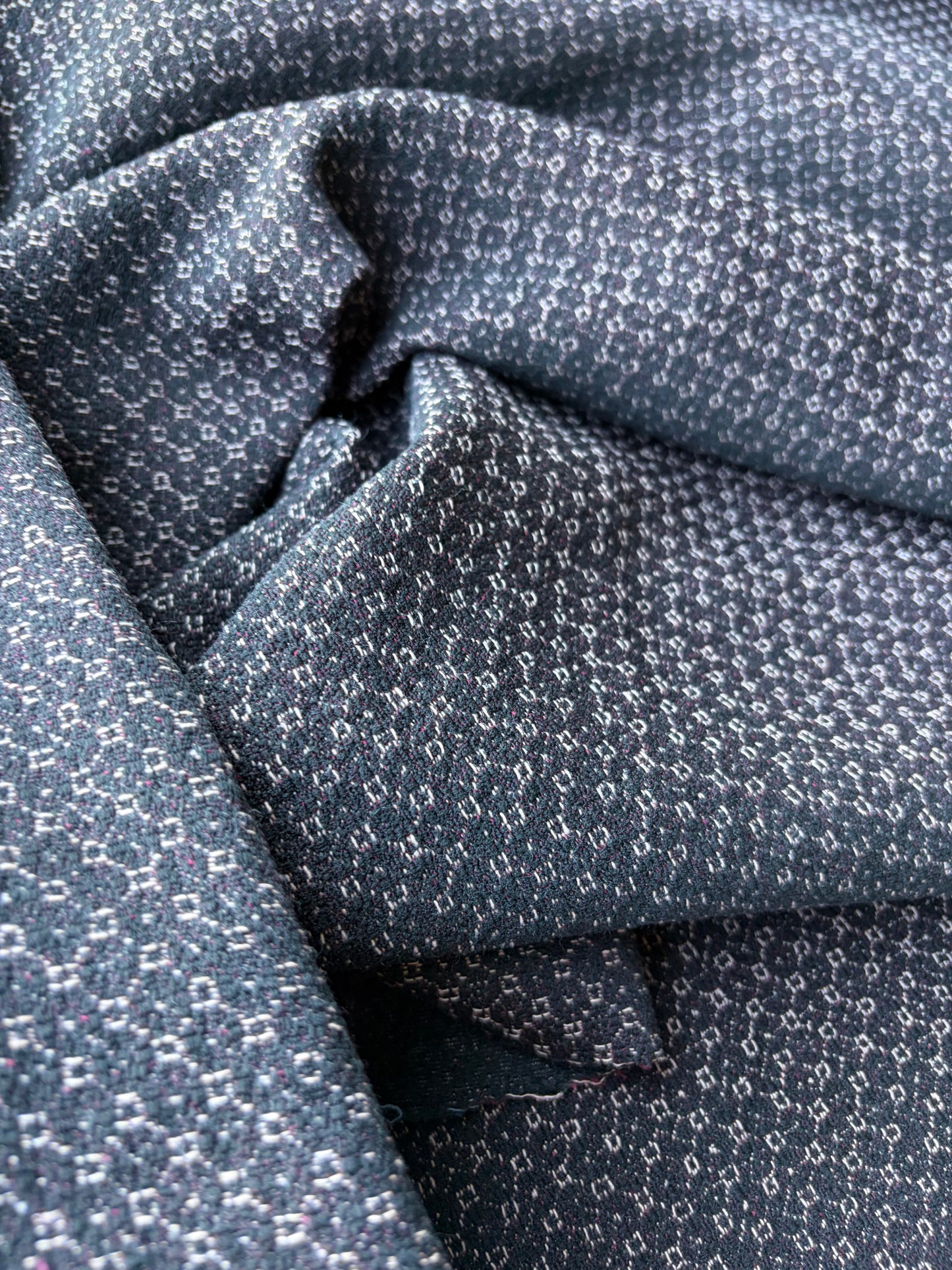 MOLKO 029 black/red wool jacquard