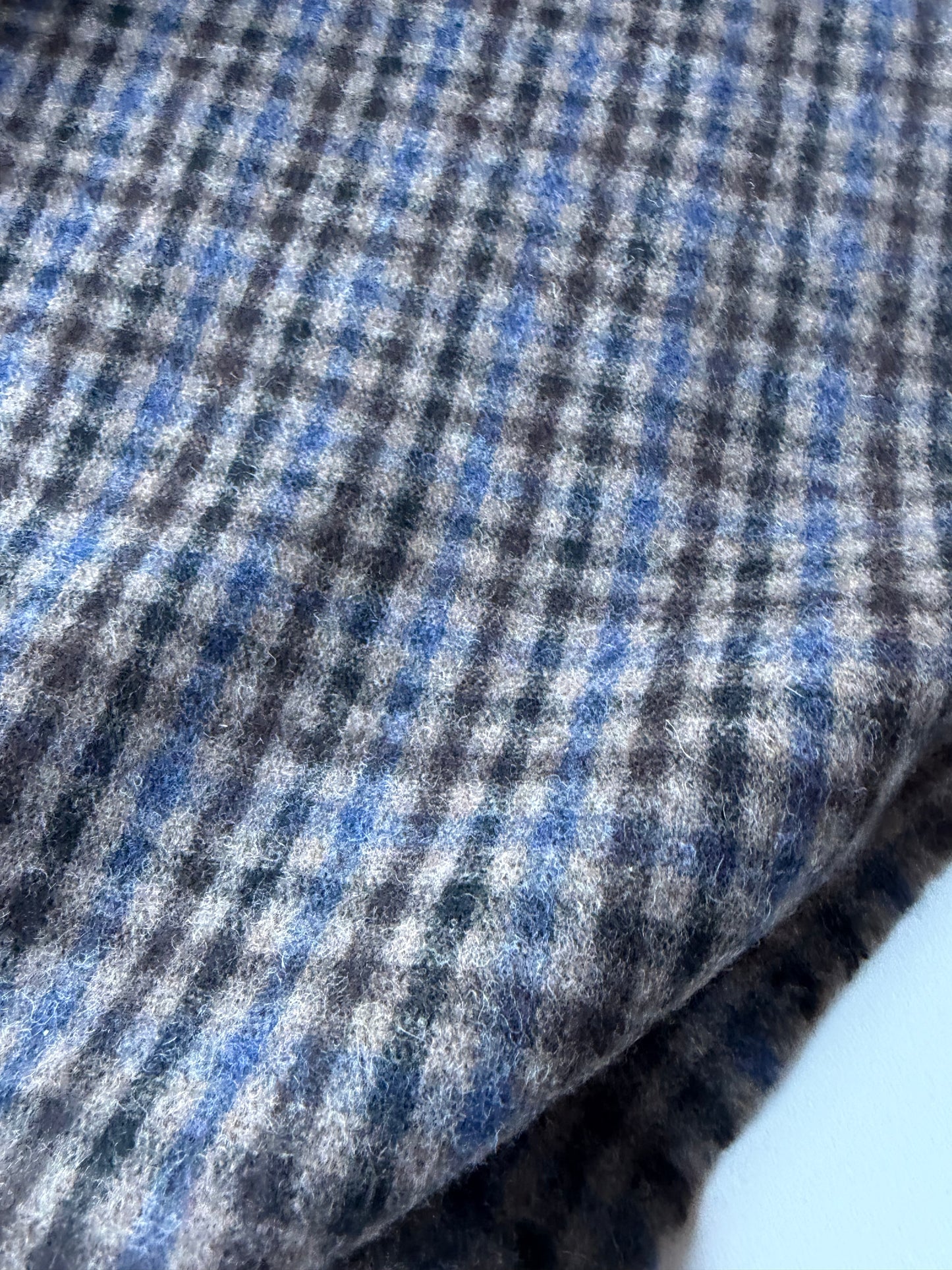 MOLKO 031 brown/camel/blue brushed check