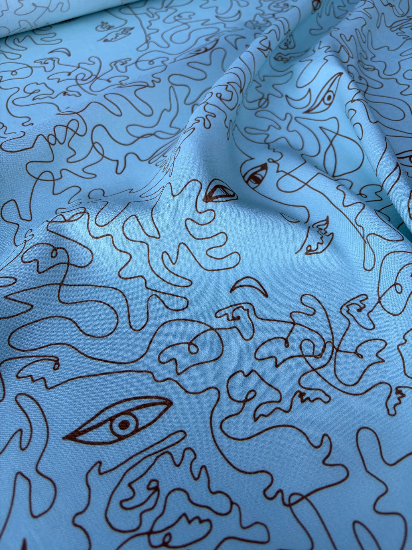 COMO 013 viscose twill soft green faces