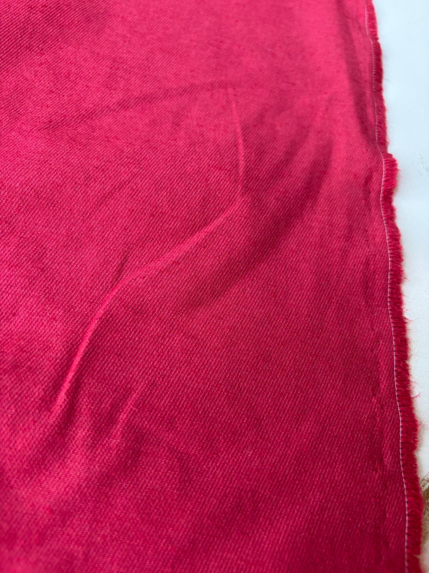 MOE 003 red midweight cotton twill
