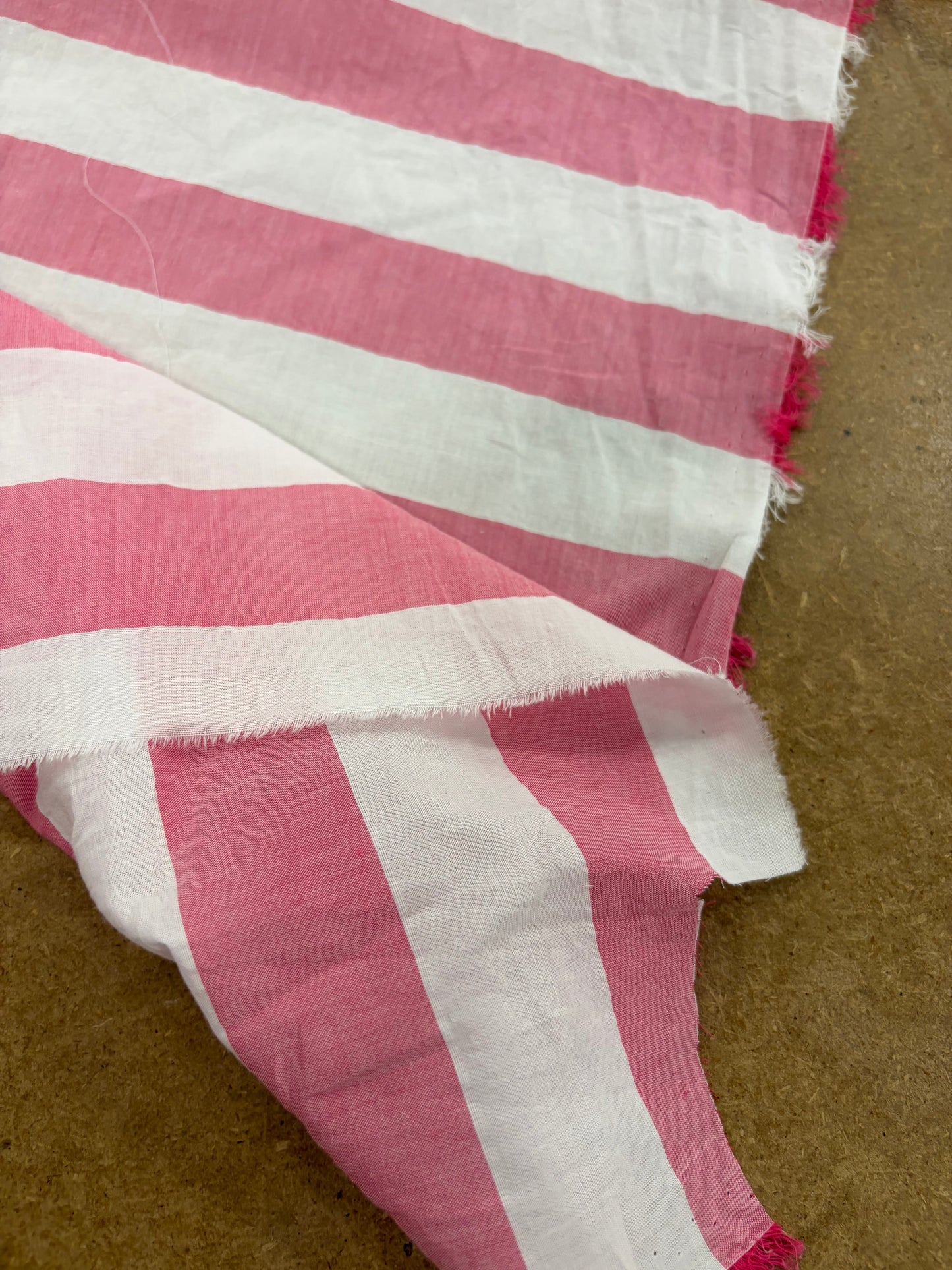 DENIM DISTRICT 020 pink cotton colourwoven shirting stripes
