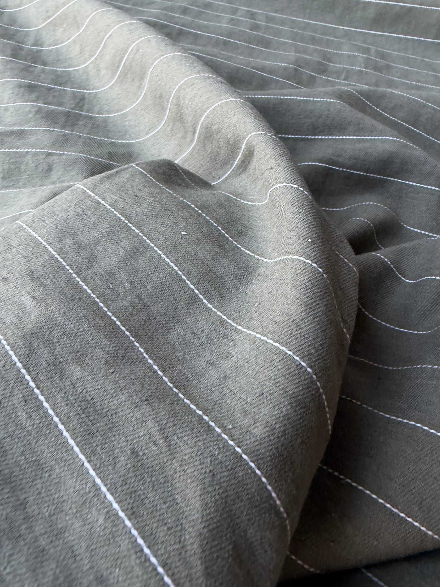 MOE 005 khaky small pinstripe midweight cotton