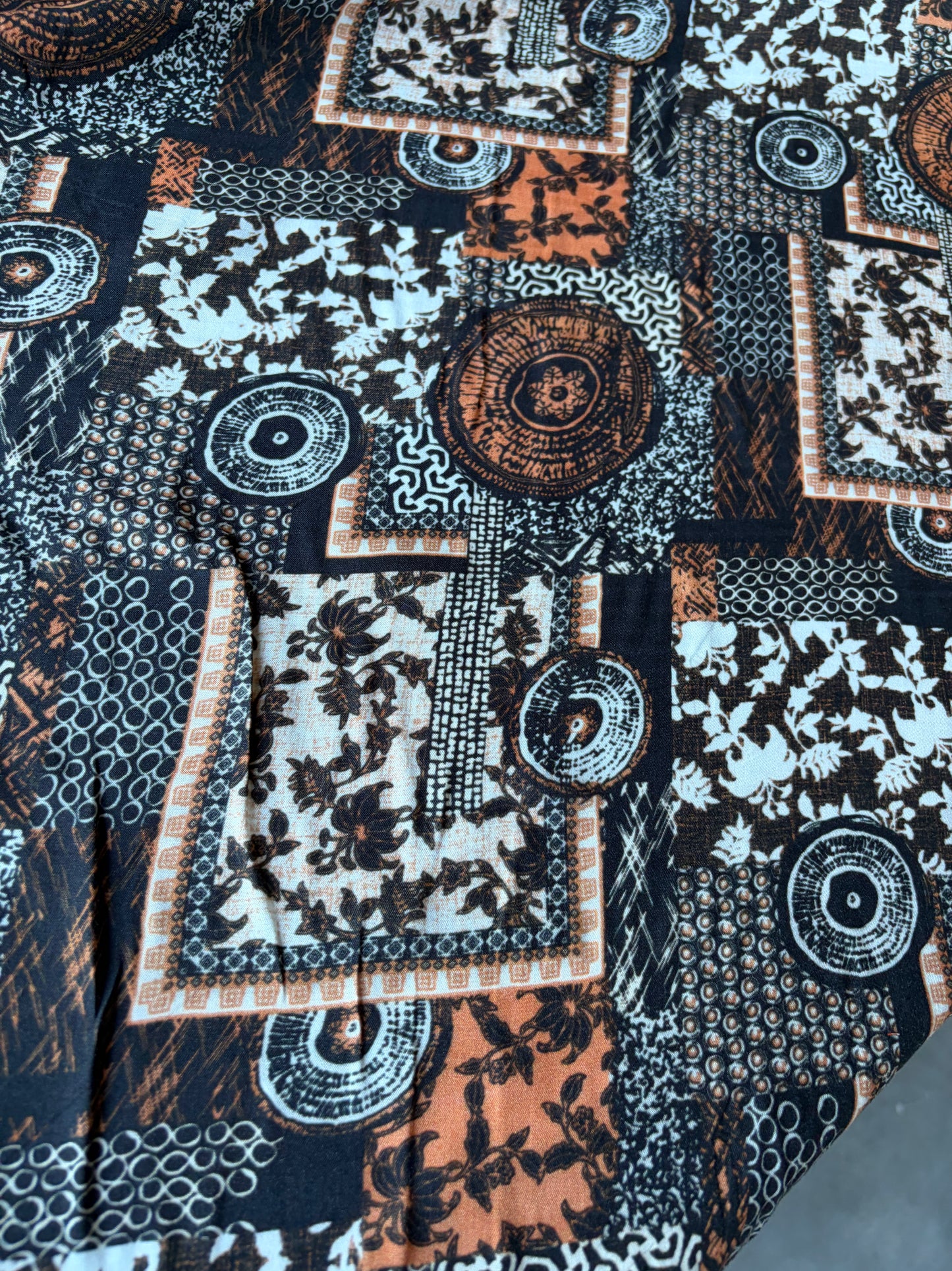 COMO 015 viscose ethnical patchwork print