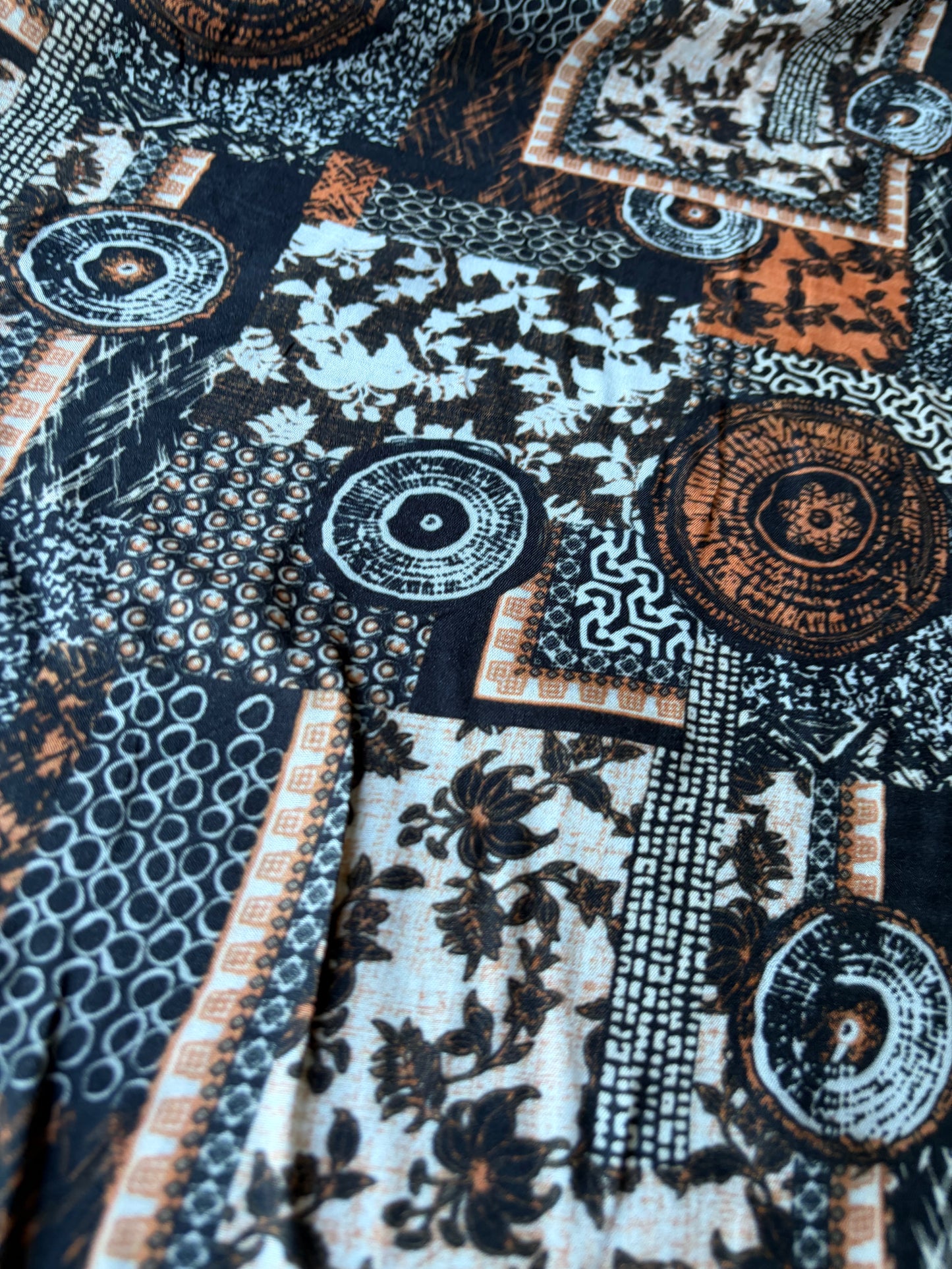 COMO 015 viscose ethnical patchwork print
