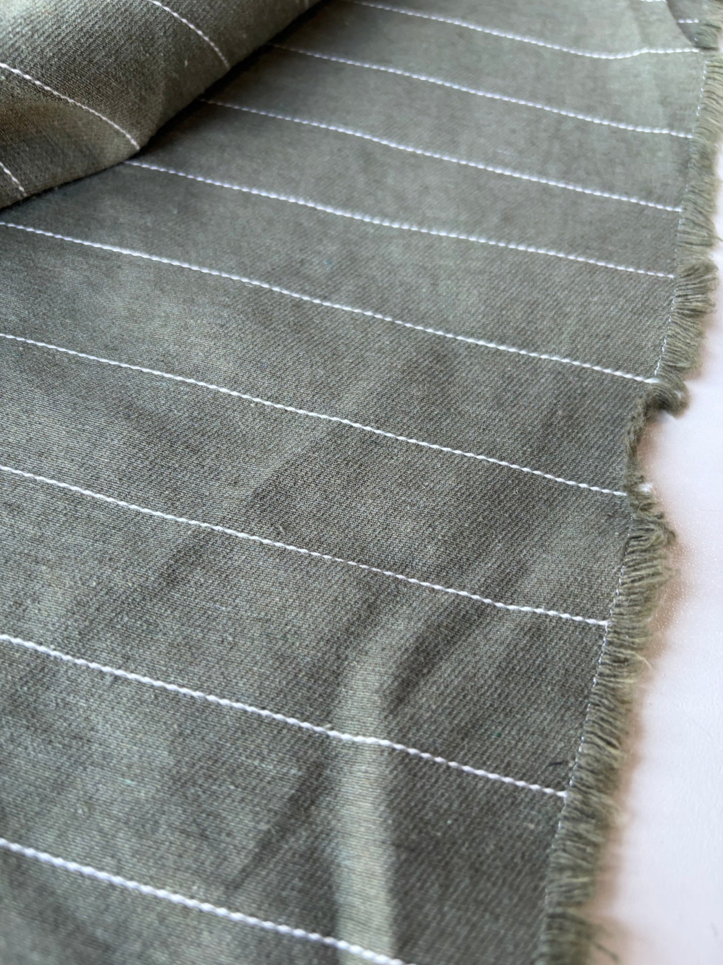 MOE 005 khaky small pinstripe midweight cotton