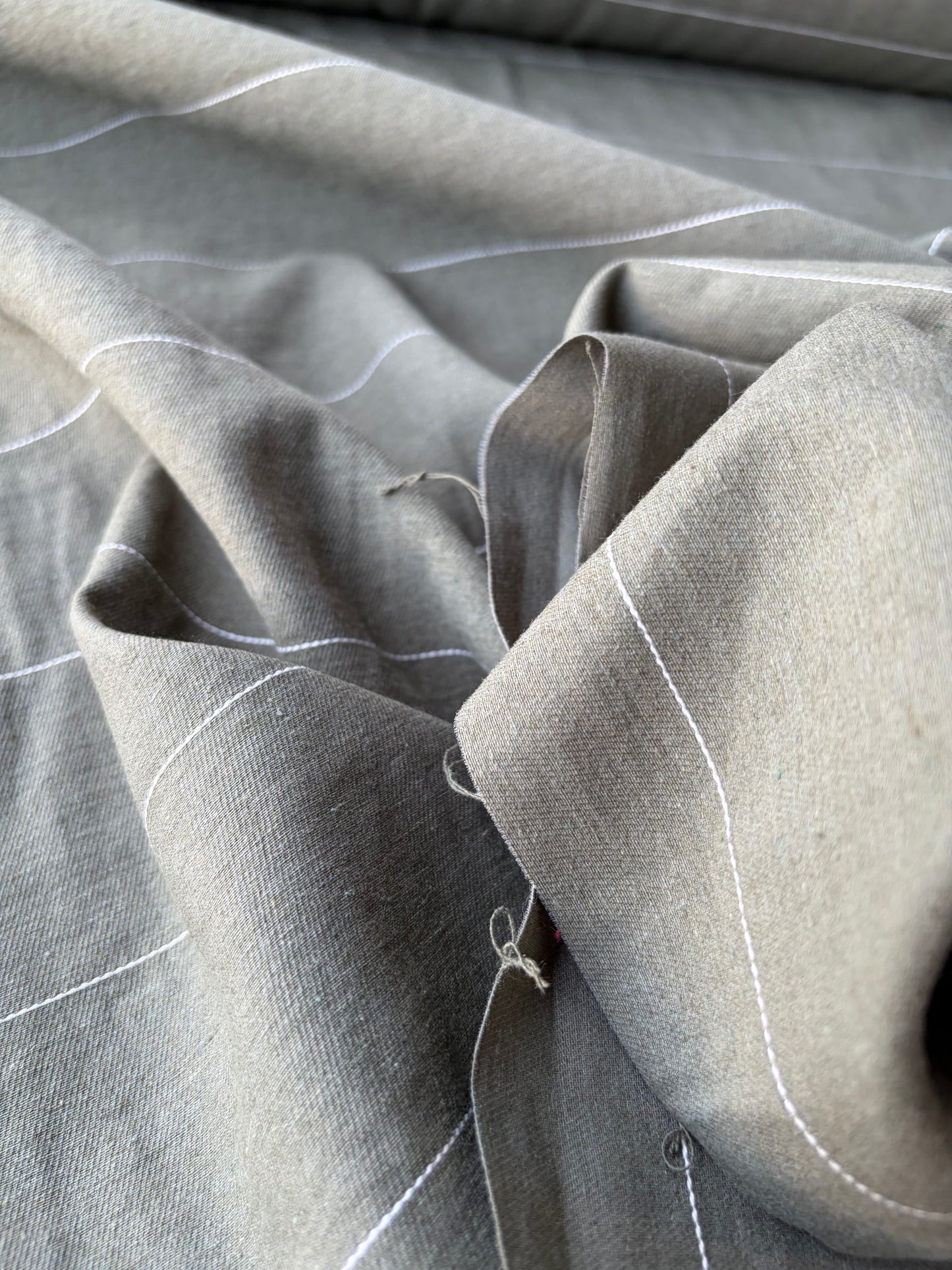 MOE 005 khaky pinstripe midweight cotton