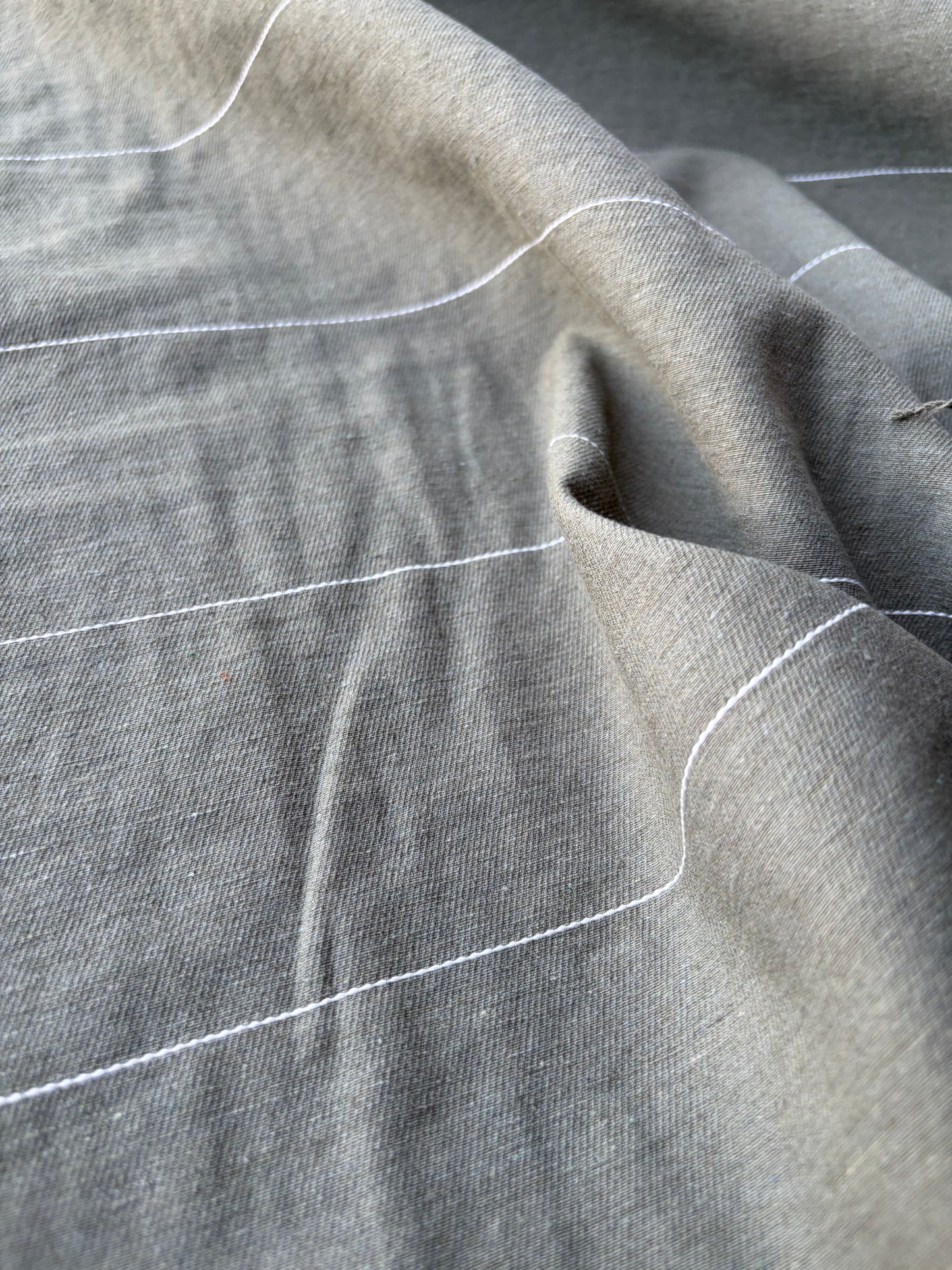 MOE 005 khaky pinstripe midweight cotton
