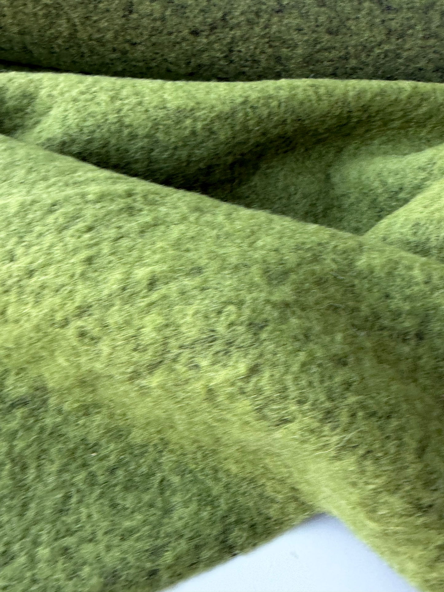 MOE 009 green heavy boiled wool
