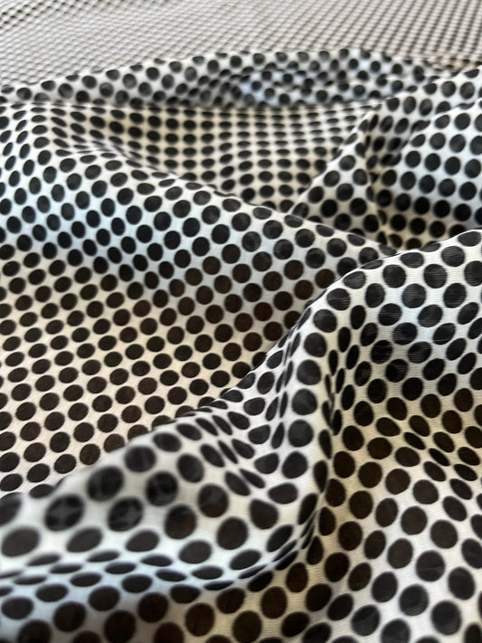 D01 SESANE 001  voile cotton silk with dots