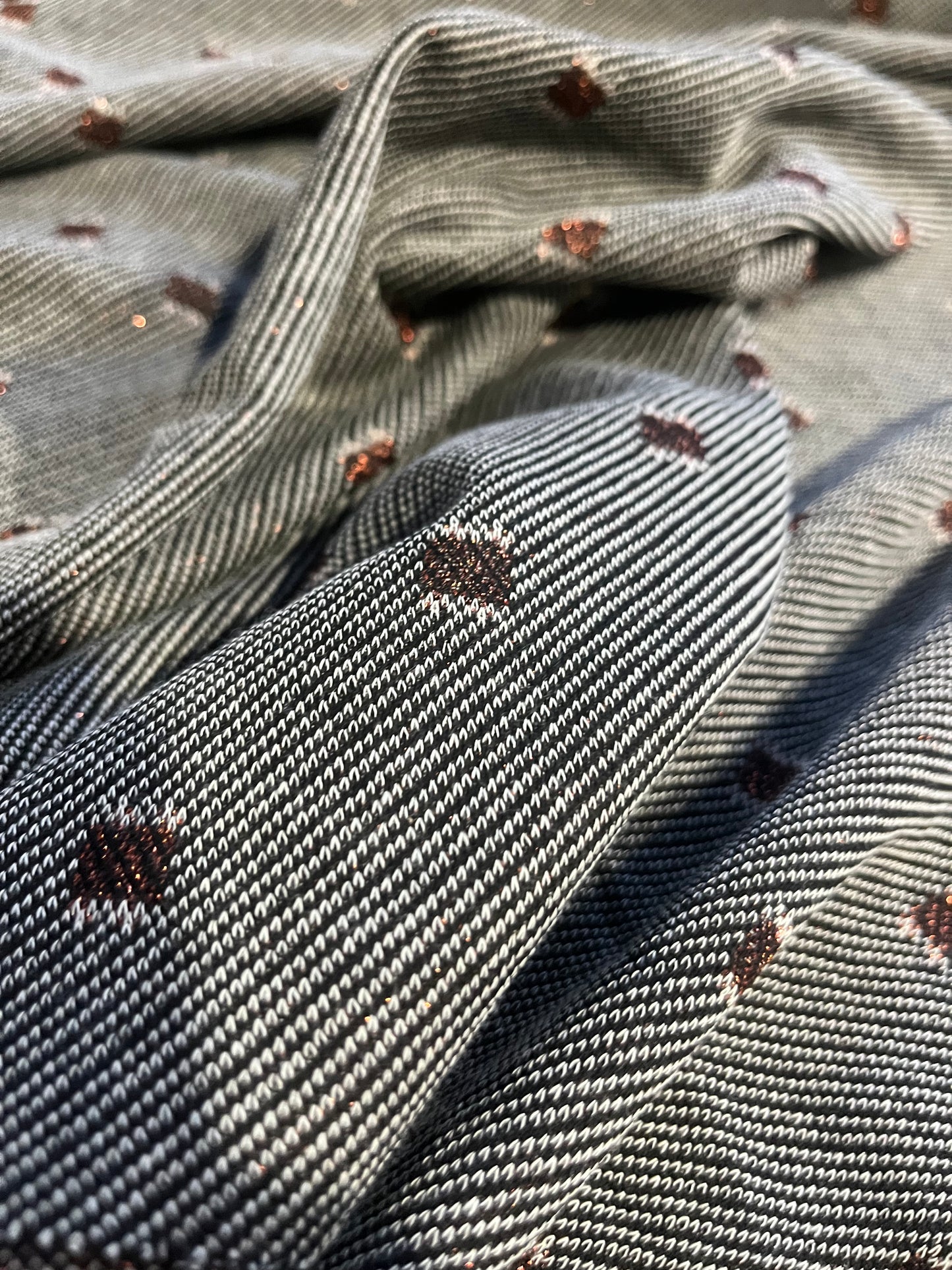 LC BASILE 037 jersey jacquard with lurex