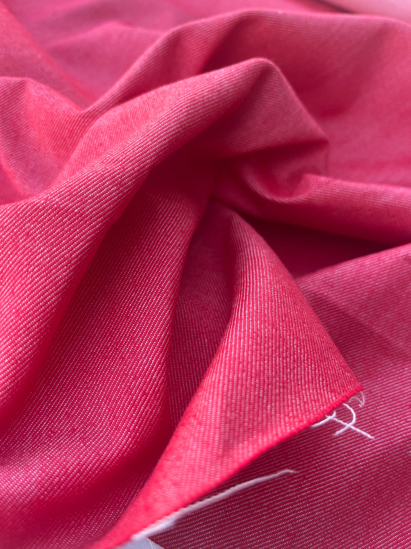 DENIM COLLECTION 002 midweight stretch denim red