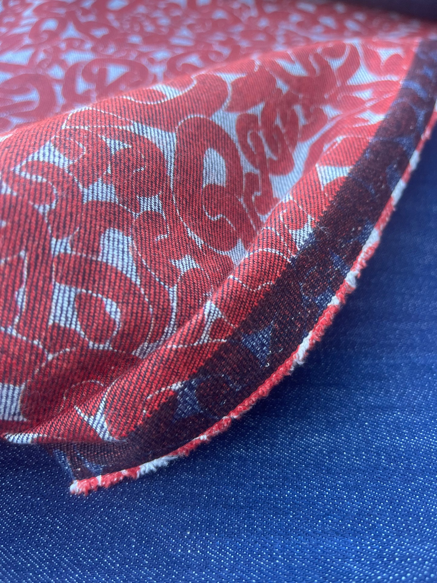 DENIM COLLECTION 003 midweight denim with red print