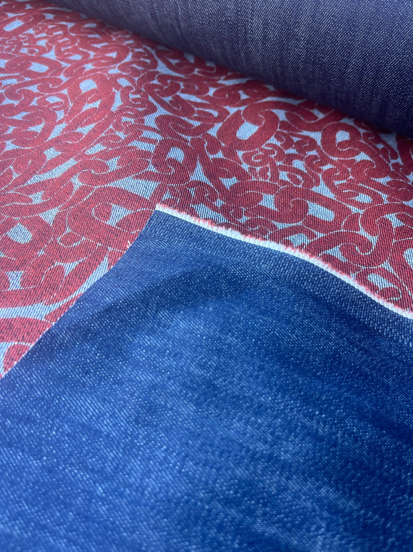 DENIM COLLECTION 003 midweight denim with red print