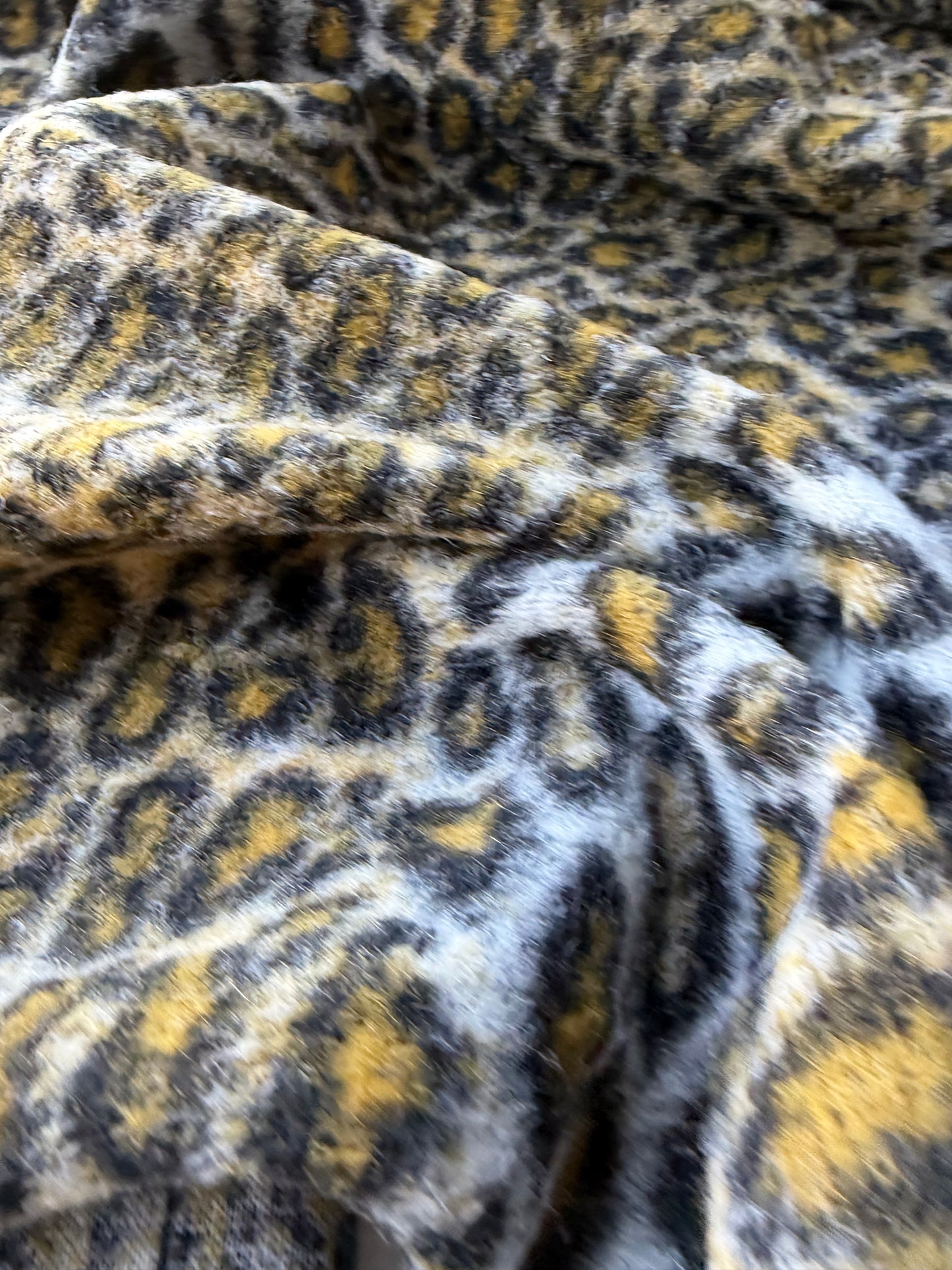 MOE 011 leopard heavy boiled wool