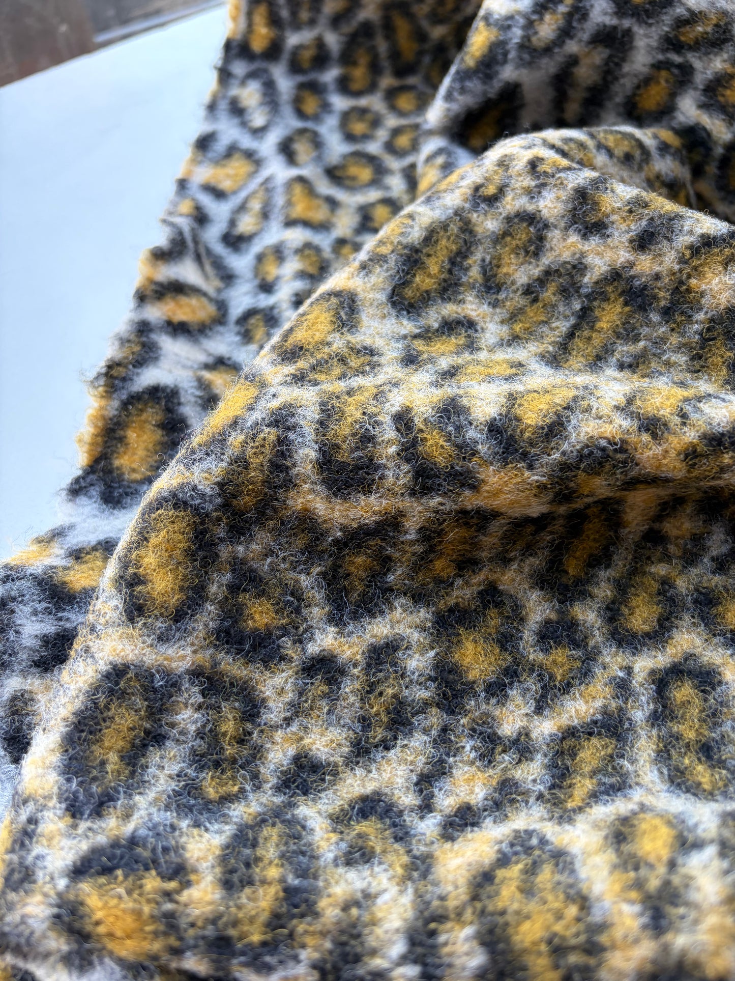 MOE 011 leopard heavy boiled wool