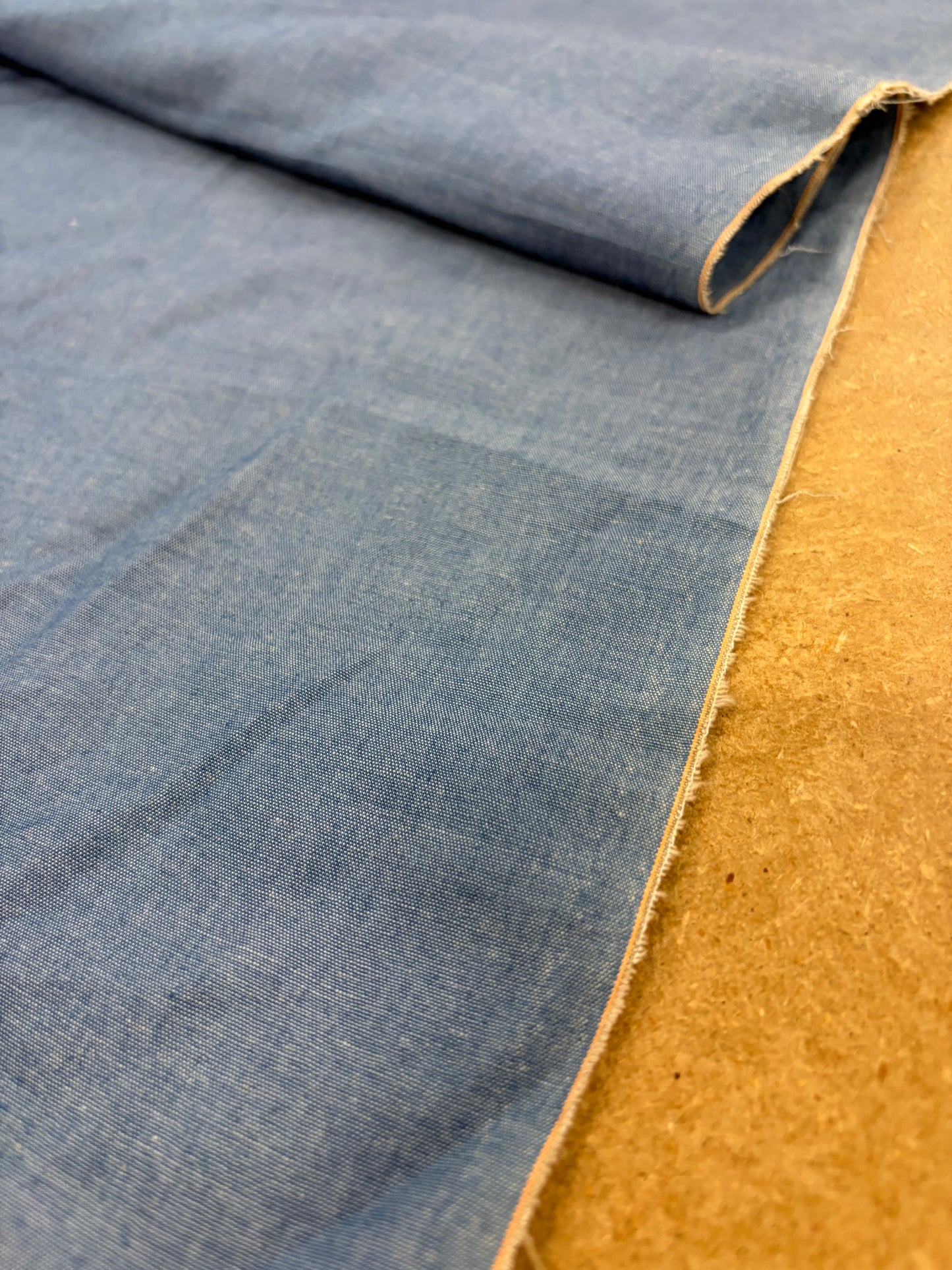 DENIM DISTRICT 030 colourwoven chambrai cotton