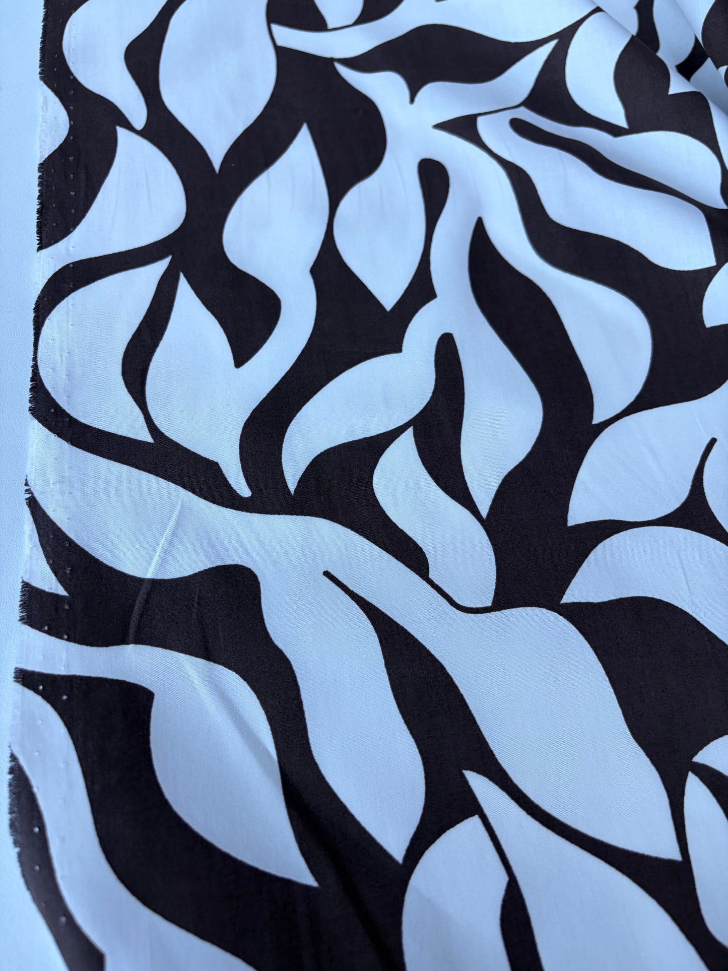 COMO 022 cotton papertouch brown/white print