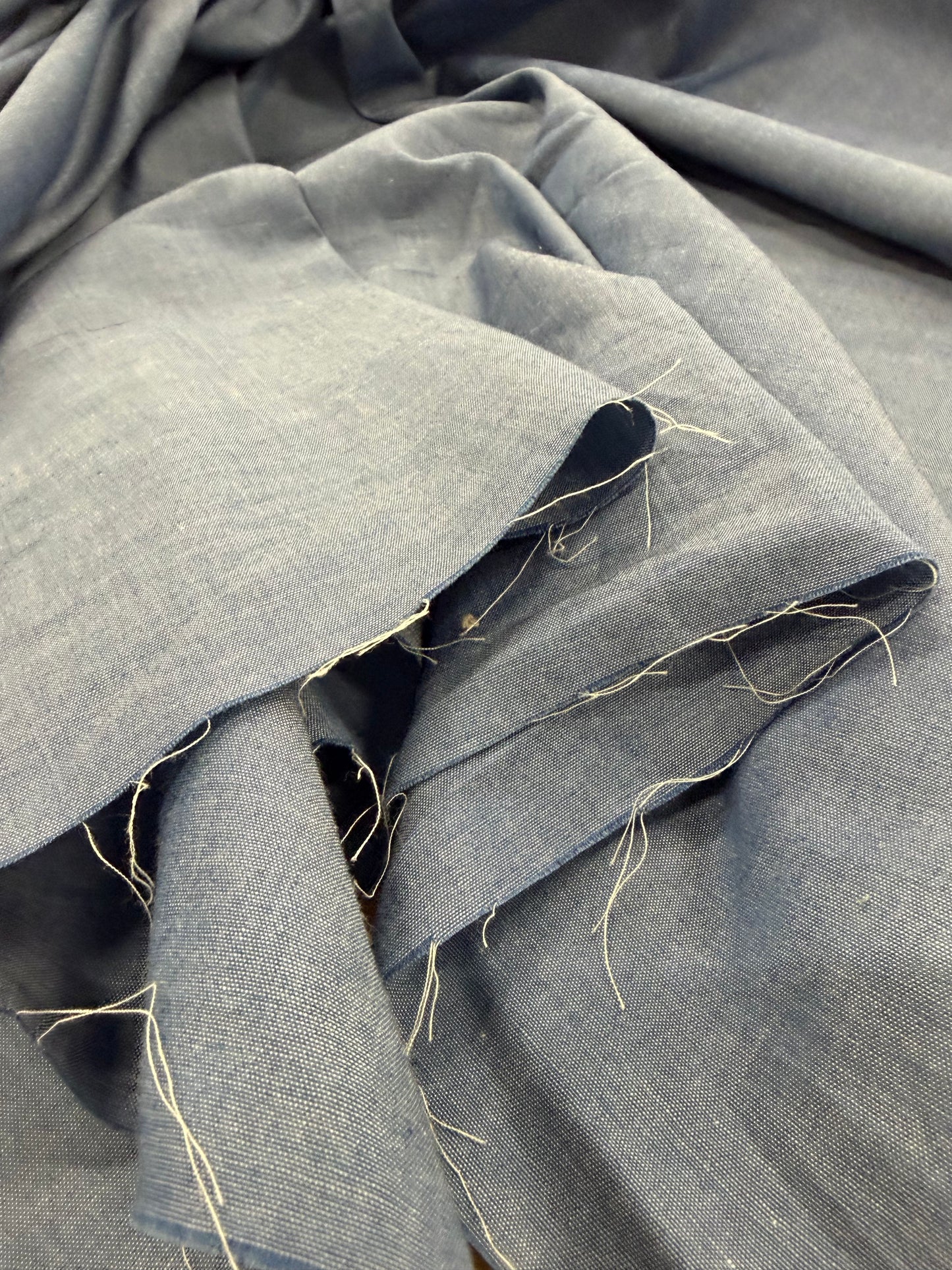 DENIM DISTRICT 030 colourwoven chambrai cotton