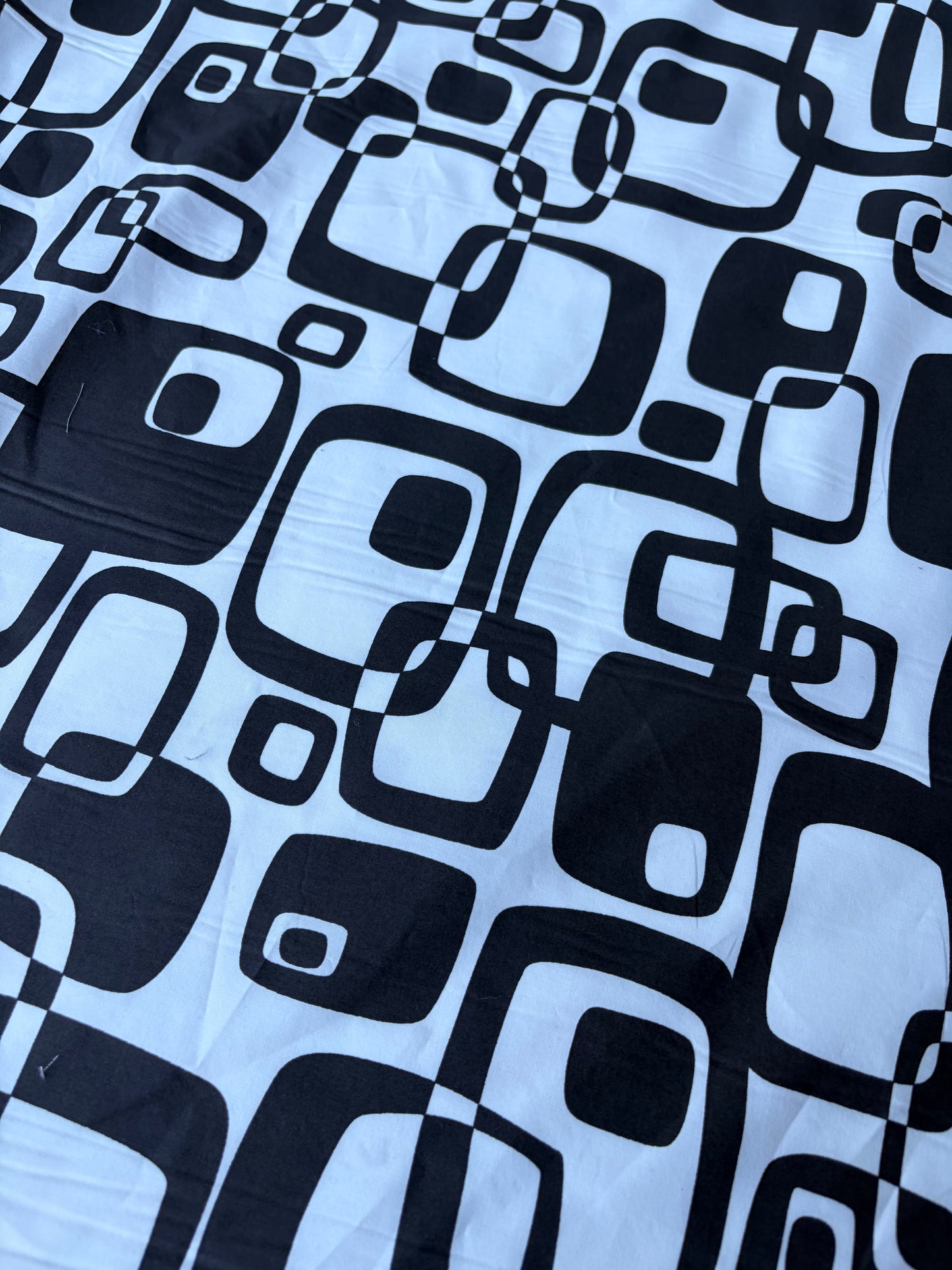 COMO 023 cotton papertouch chocolate/white print