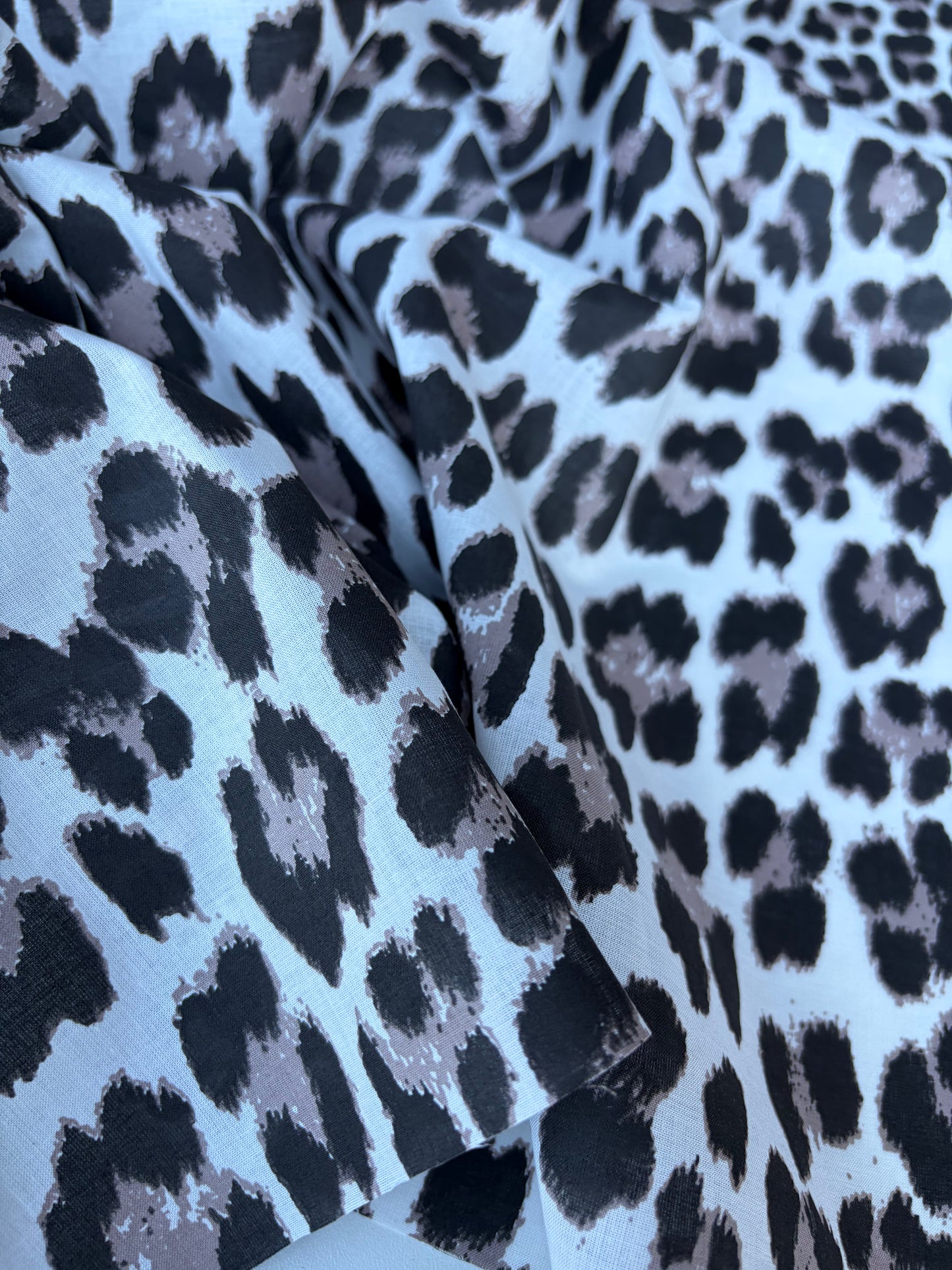 COMO 025 cotton voile animalier