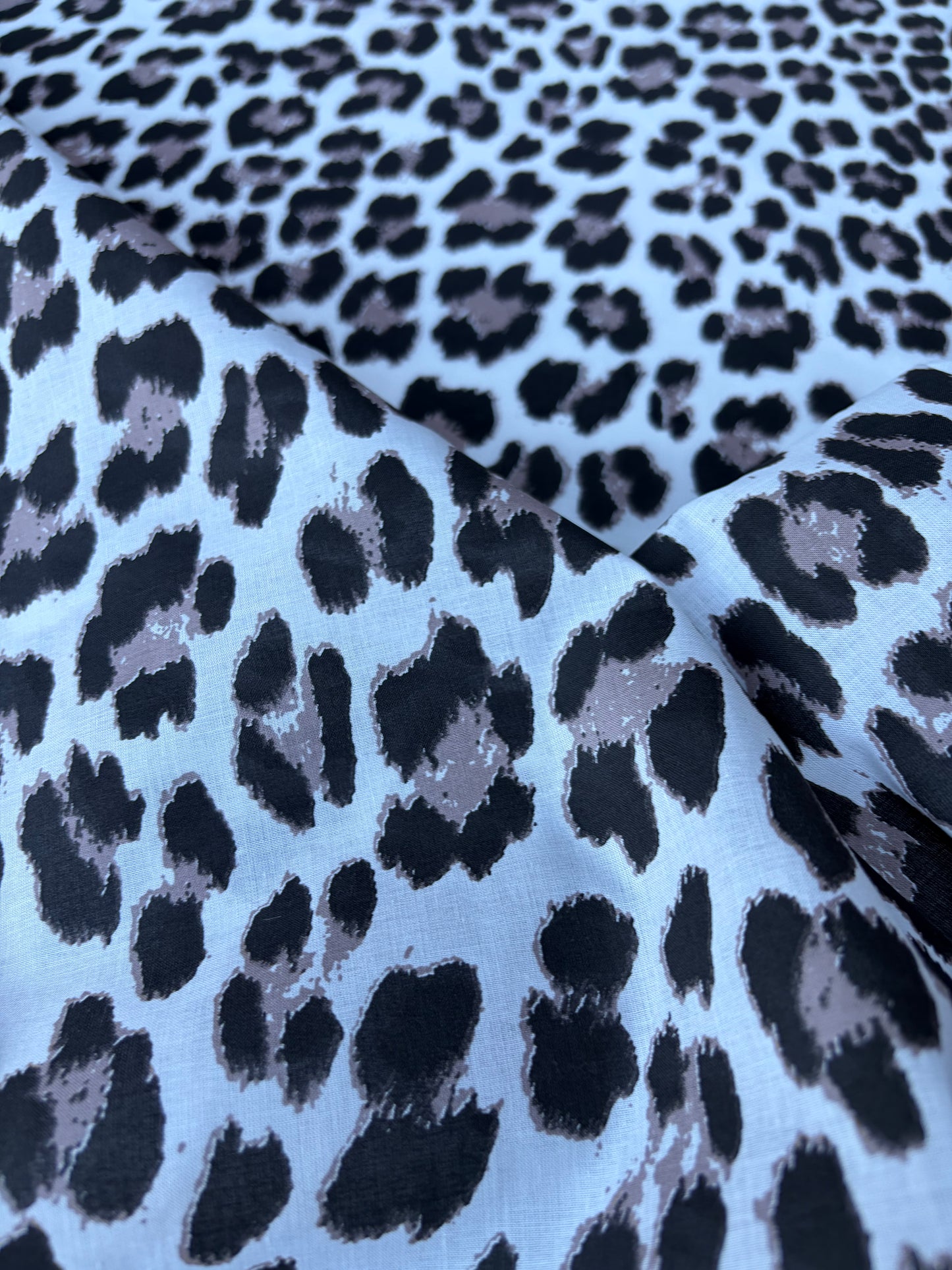 COMO 025 cotton voile animalier