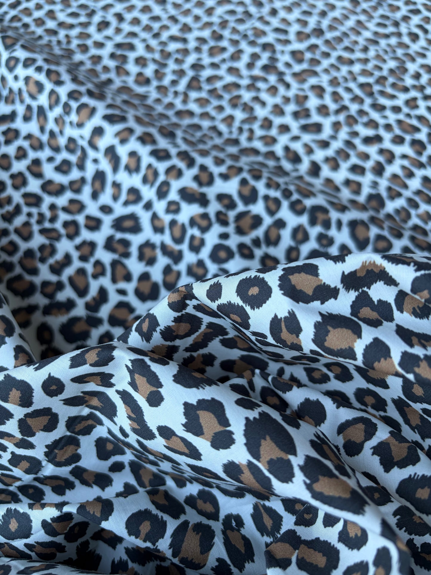COMO 026 cotton papertouch small leopard