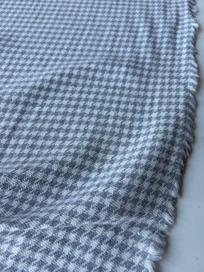 PC MOE 015 grey/ecru dogtooth cotton