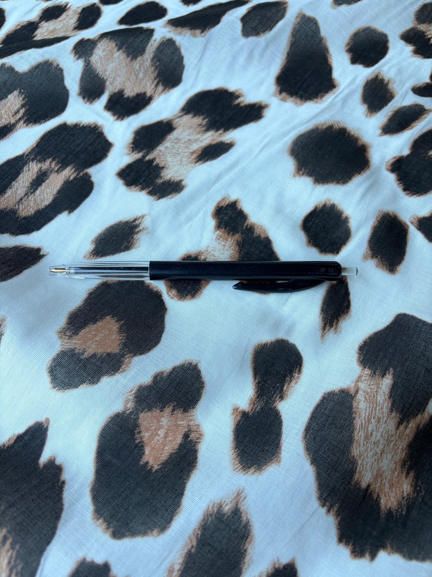 COMO 027 cotton voile animalier