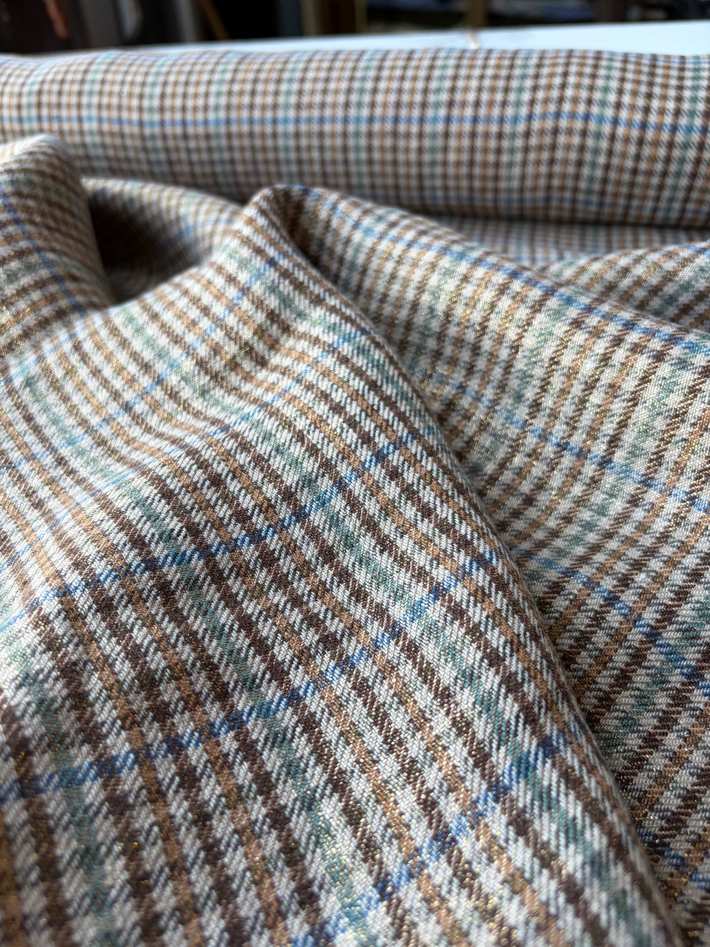MOE 016 midweight cotton check with copper spray finish