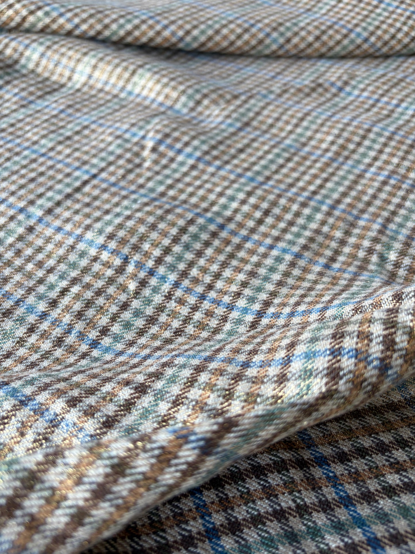 MOE 016 midweight cotton check with copper spray finish