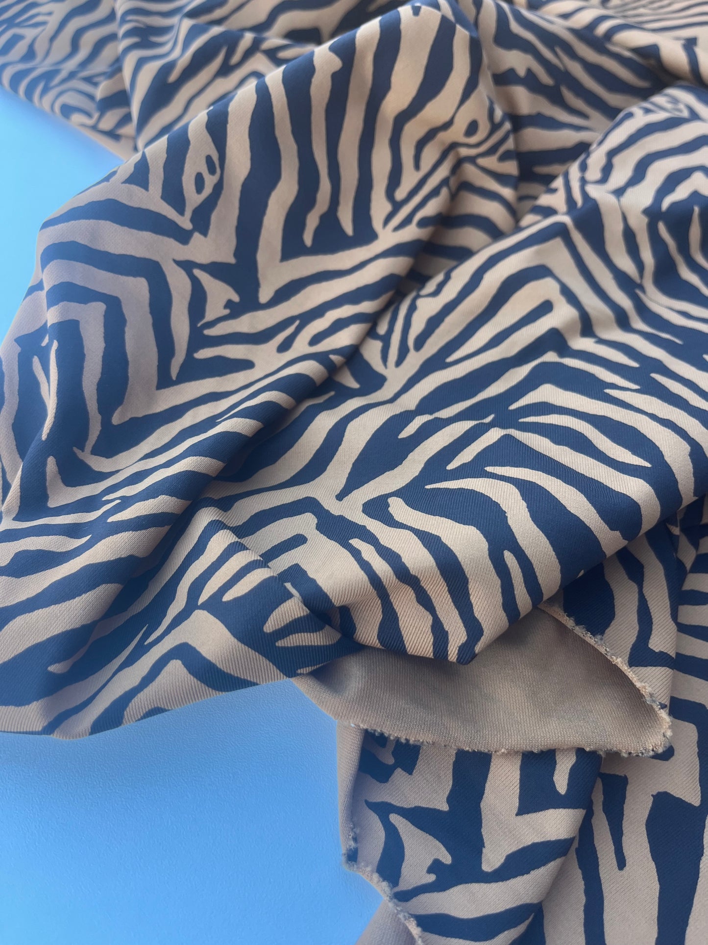 DONDP 1005 jersey viscose elasthane black/camel zebra