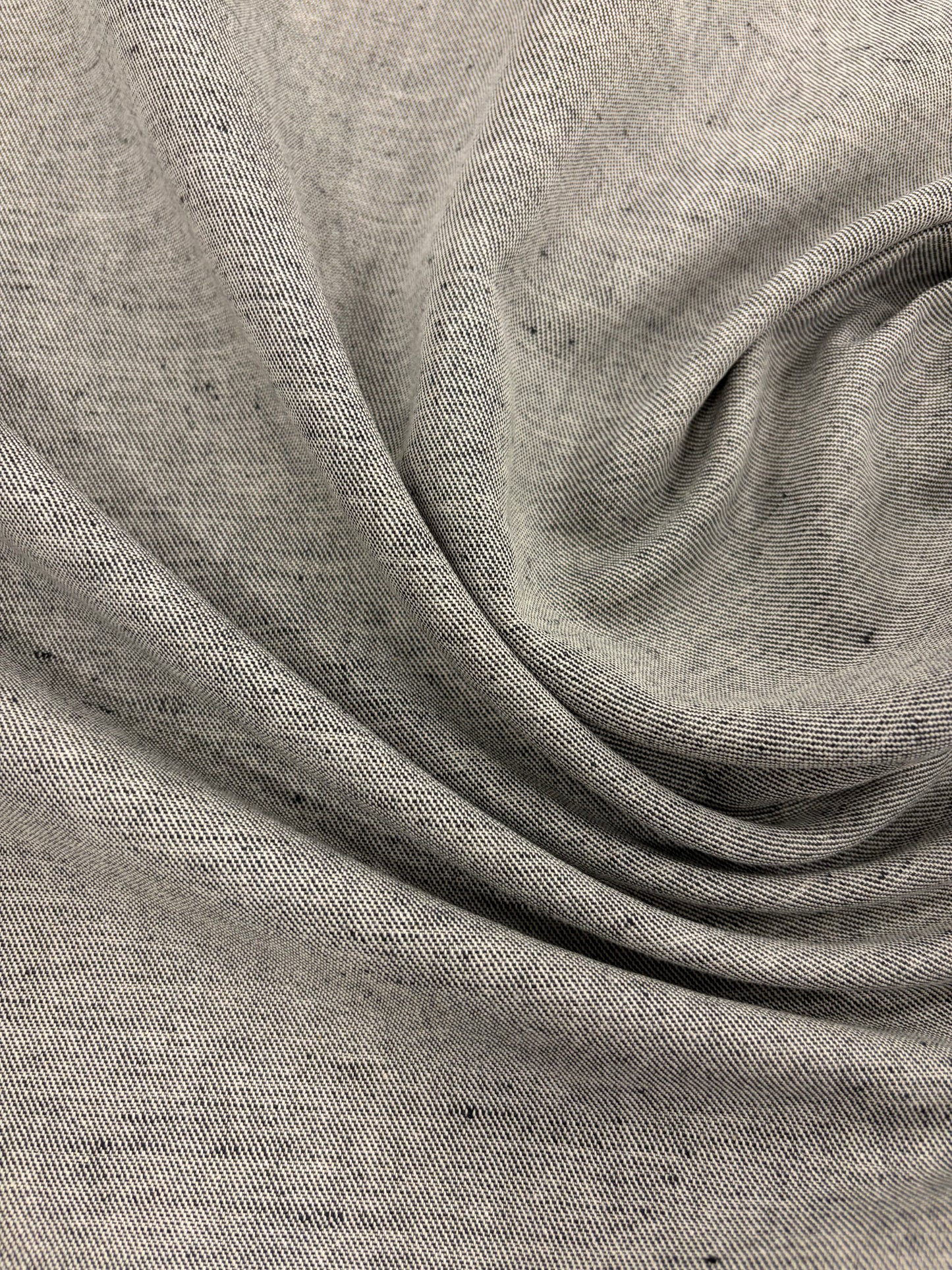 DENIM DISTRICT 041 midweight twill denim