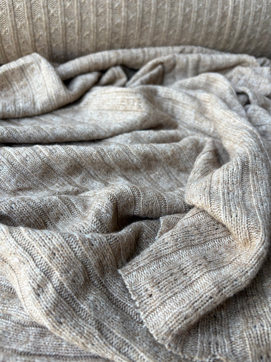 MOE 023 camel cable wool/viscose jersey