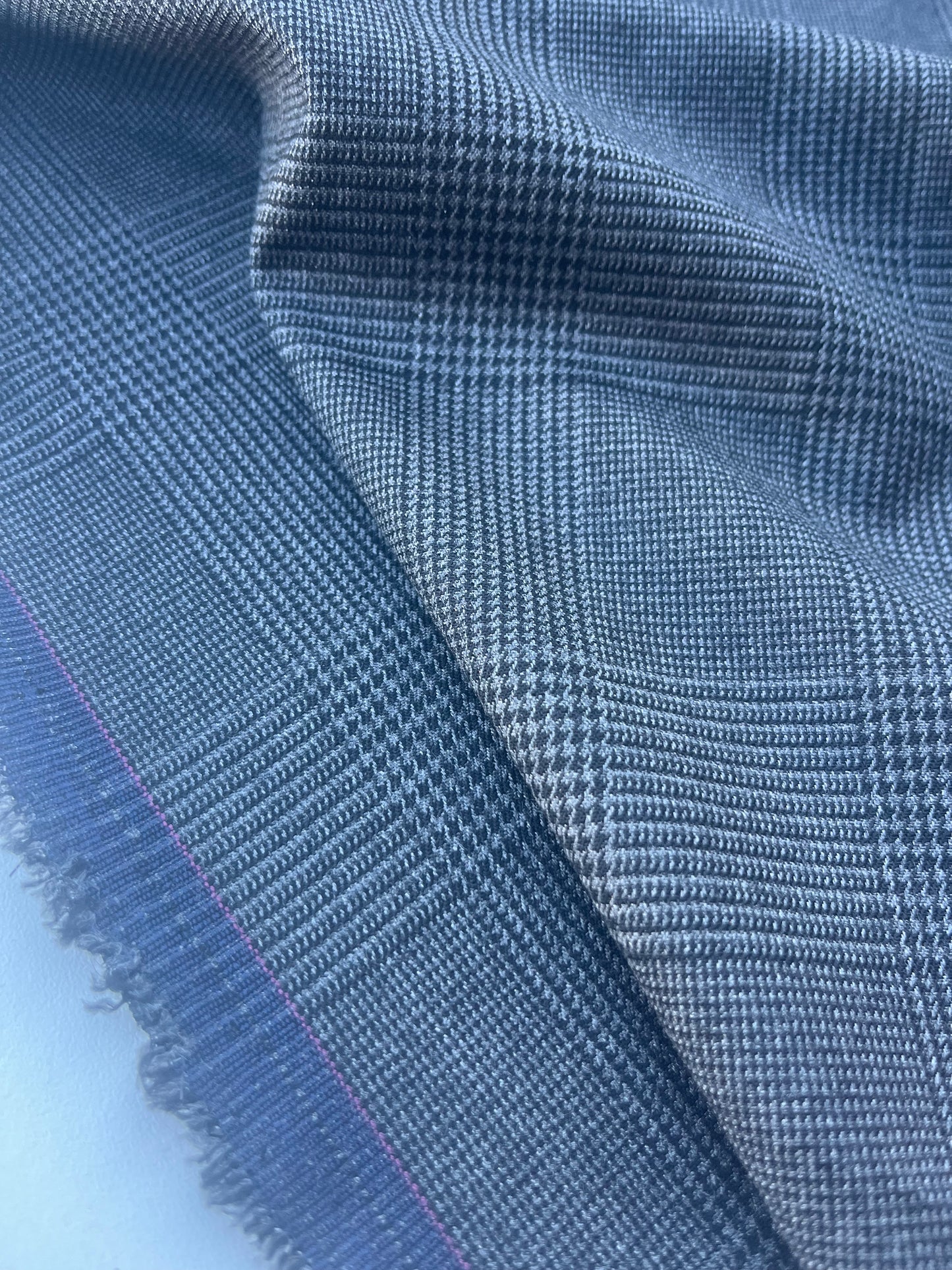 DONDP 1030 Prince de Galles stretch