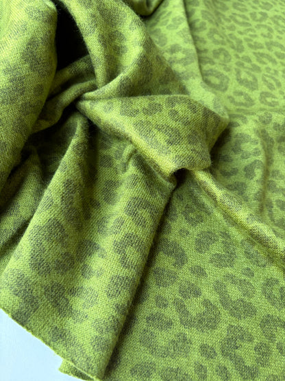 PC MOE 024 green animalier wool/viscose jersey