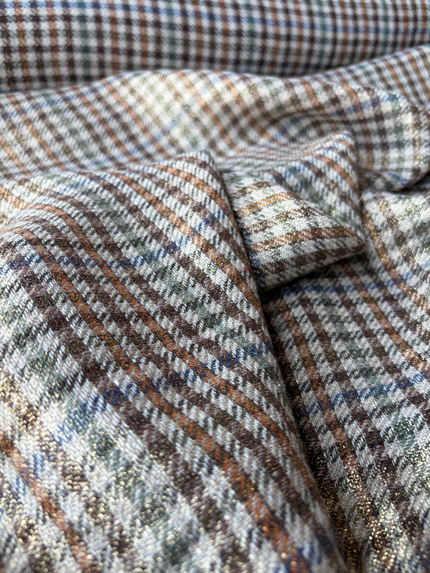 MOE 025 midweight cotton check with copper spray finish