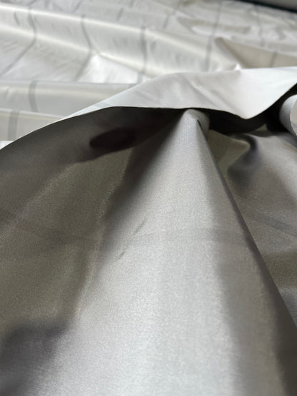 PC F02 Torino 024 Double layer nylon for light jackets