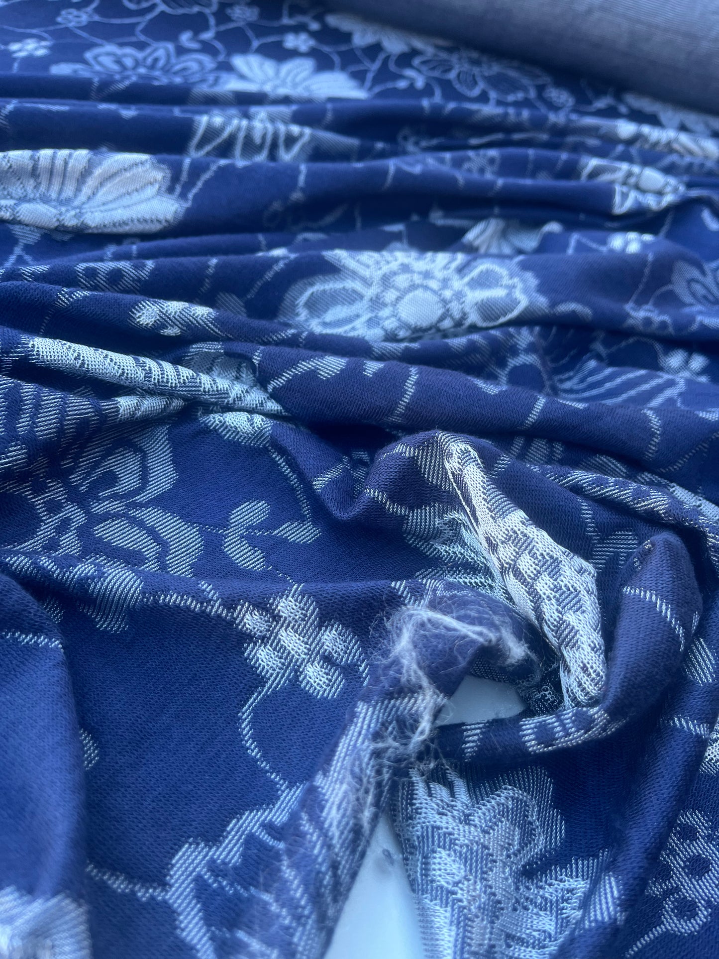 DONDP 1065 jersey jacquard navy flowers