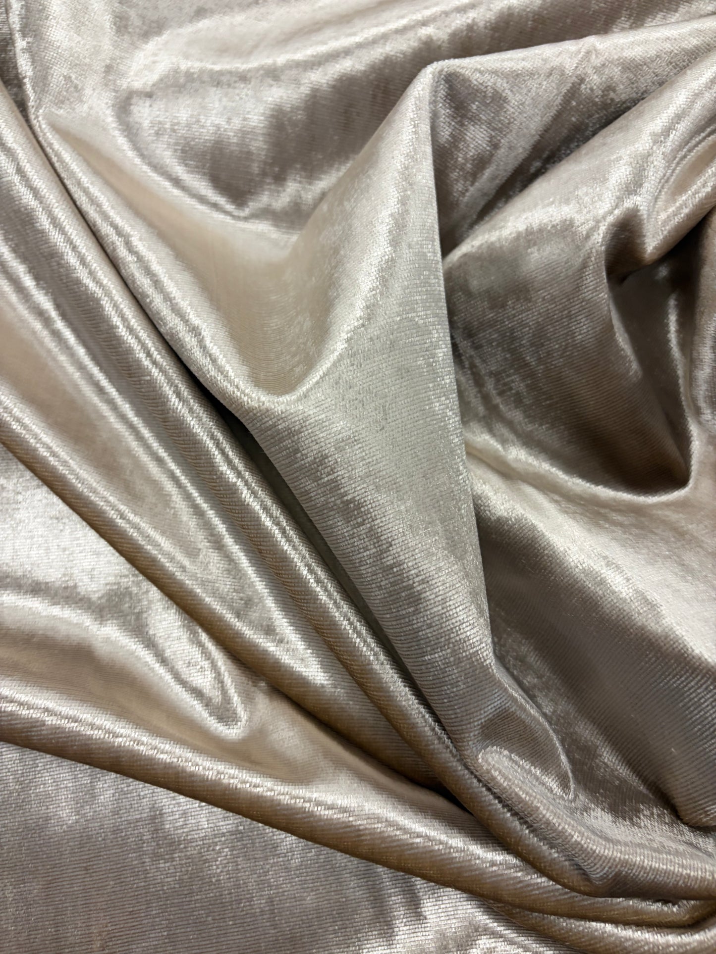 HAGRID 007 heavy velvet iced gold
