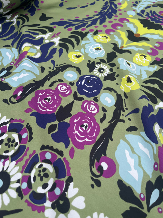 LUNA 023twill with green border print