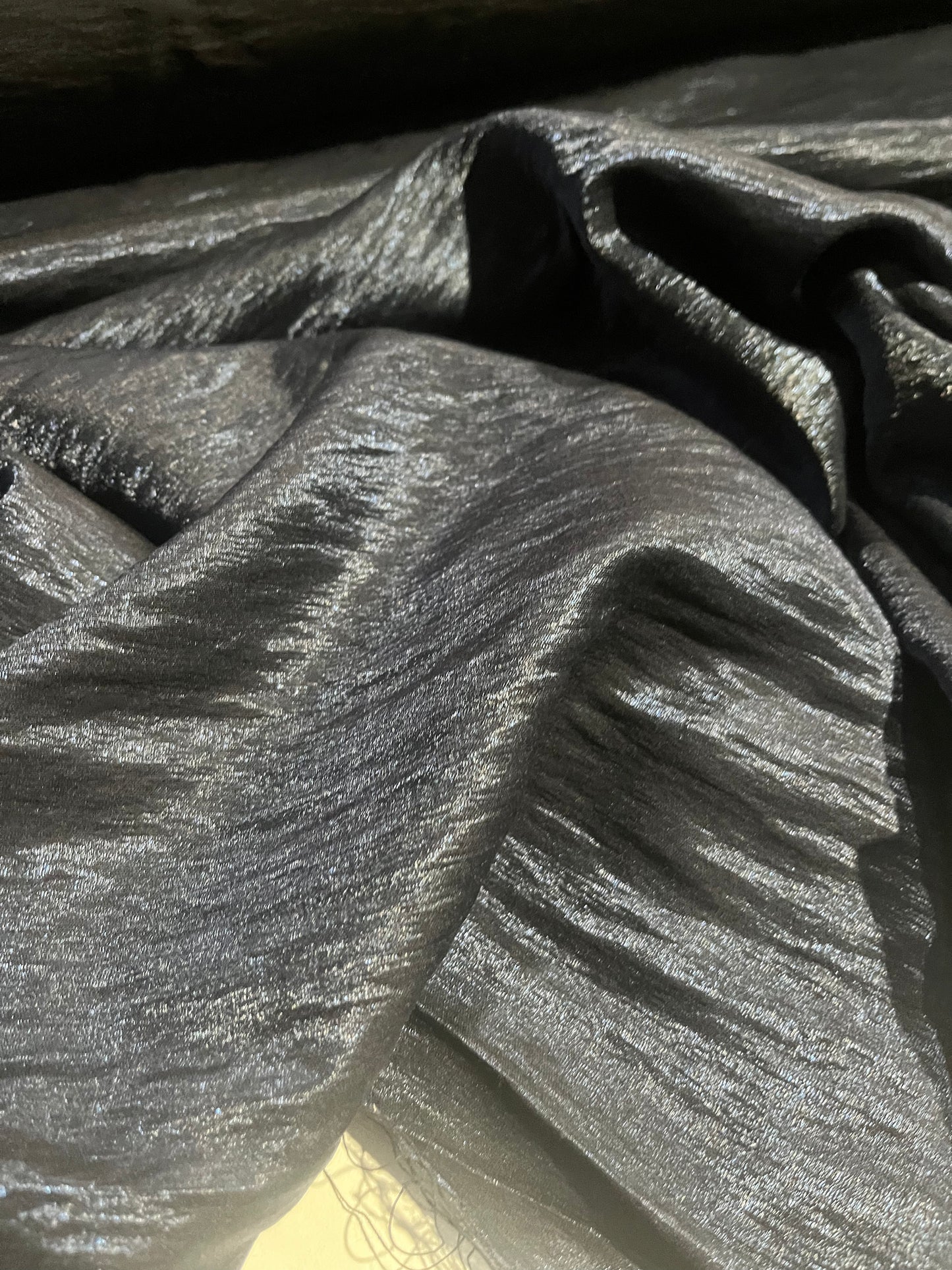 BRIAN 014 heavy sparking satin stretch with cotton