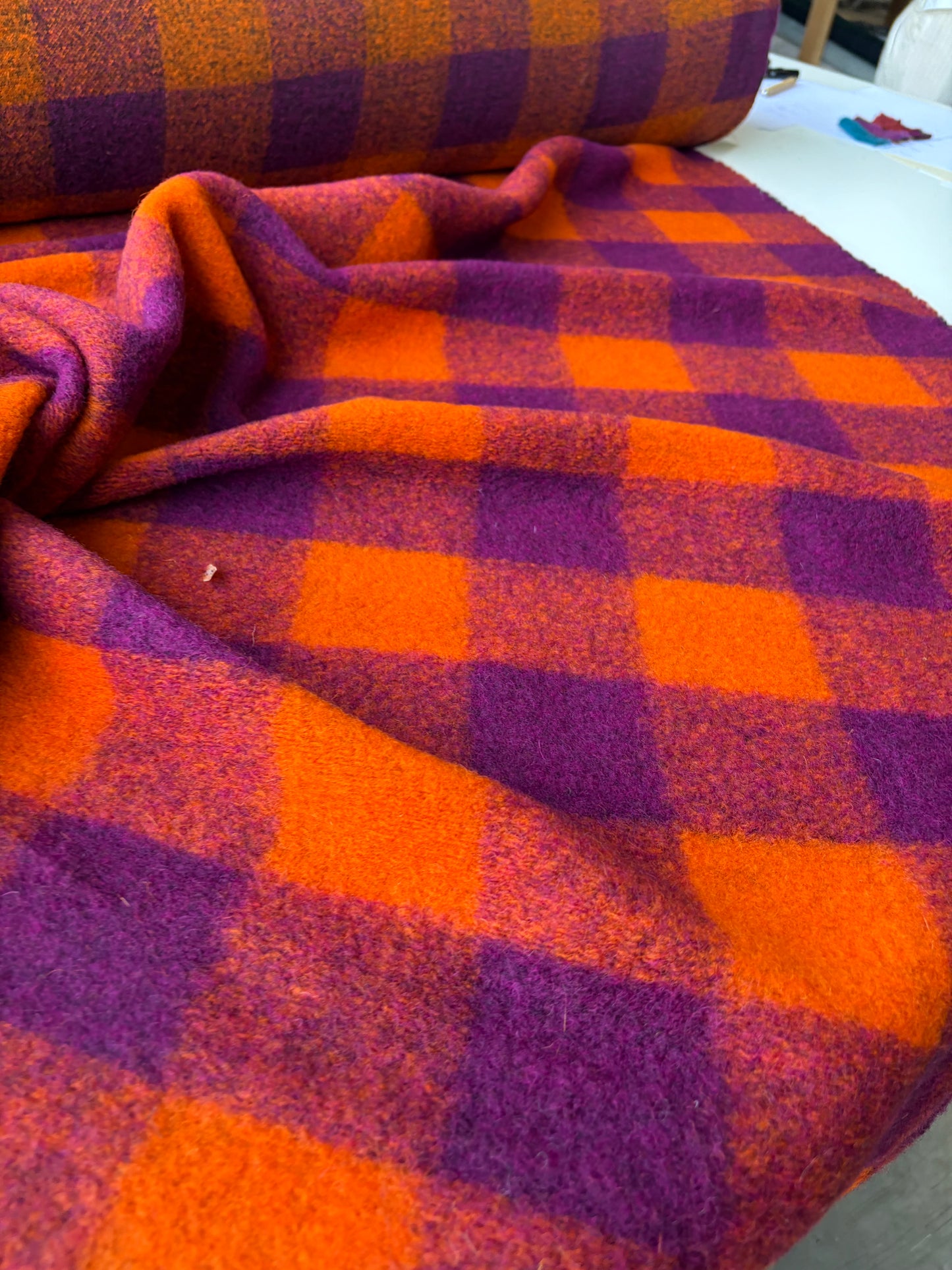 MOE 031 fuchsia/orange checkered heavy boiled wool