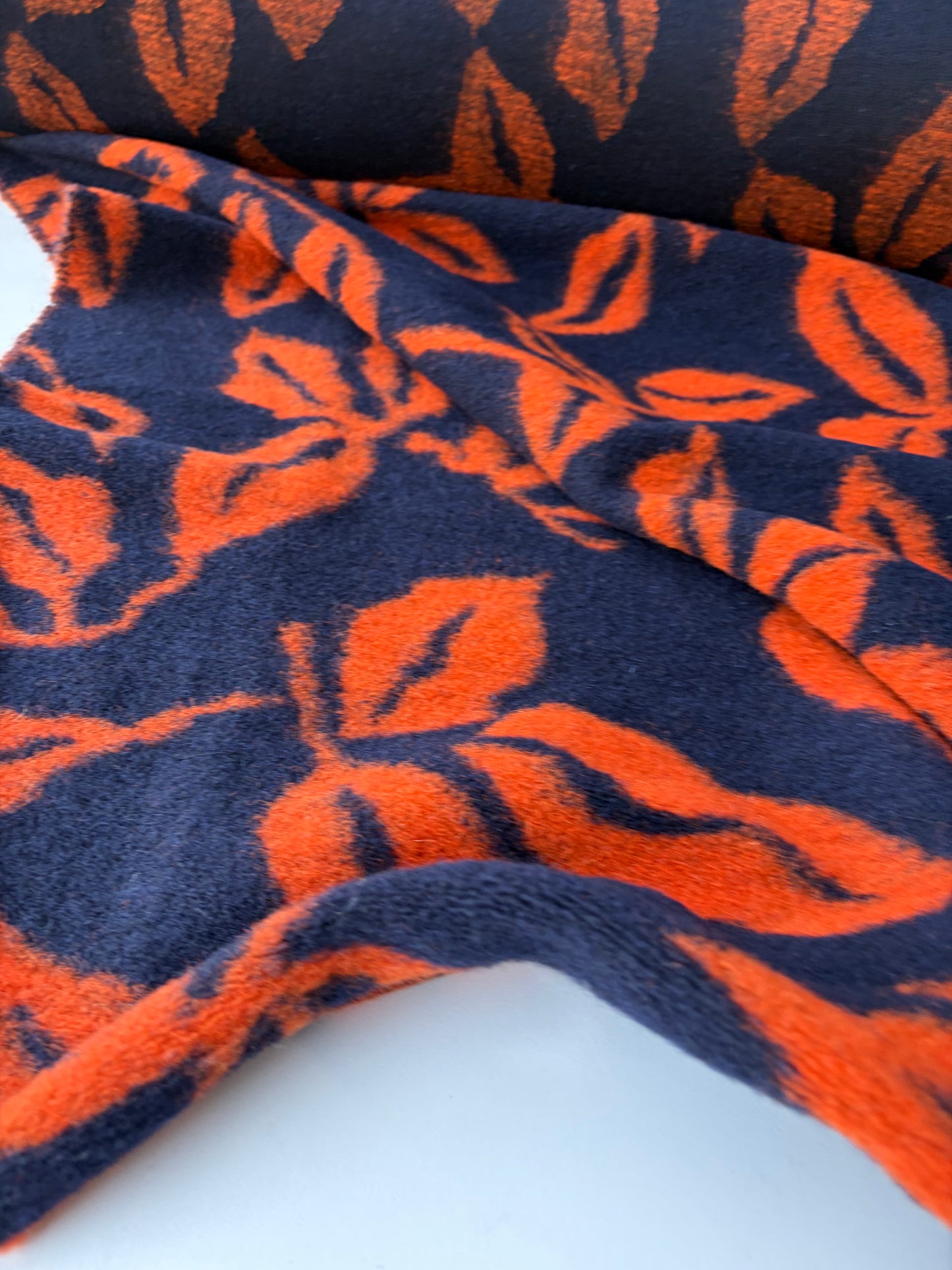 MOE 032 navy/orange floral heavy boiled wool