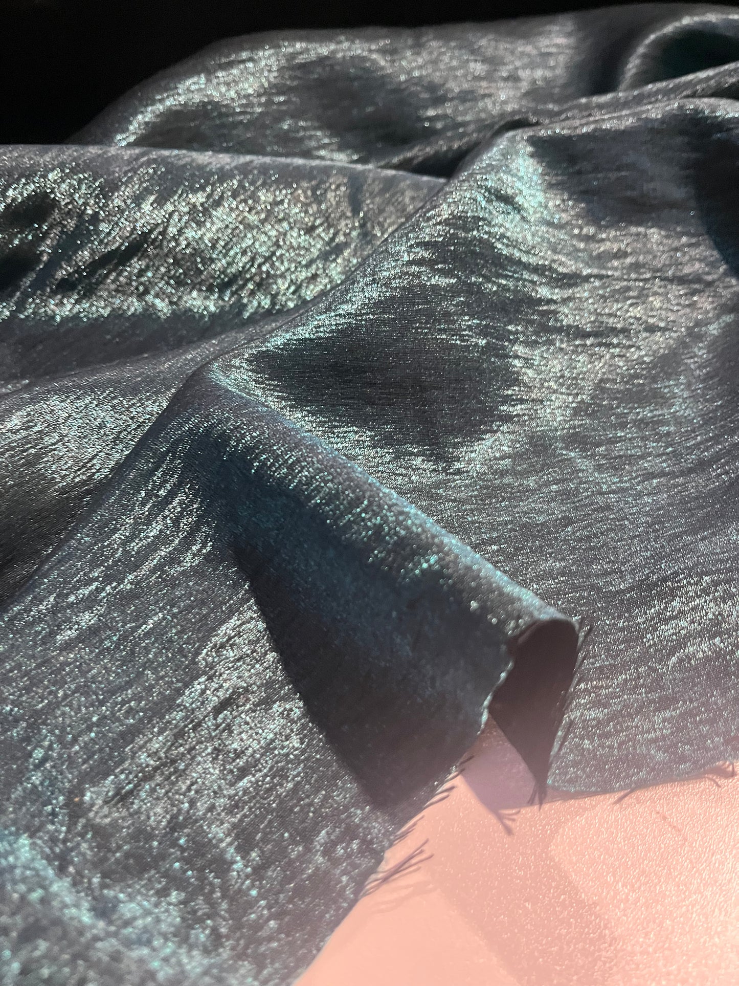 BRIAN 015 heavy sparking satin stretch with cotton