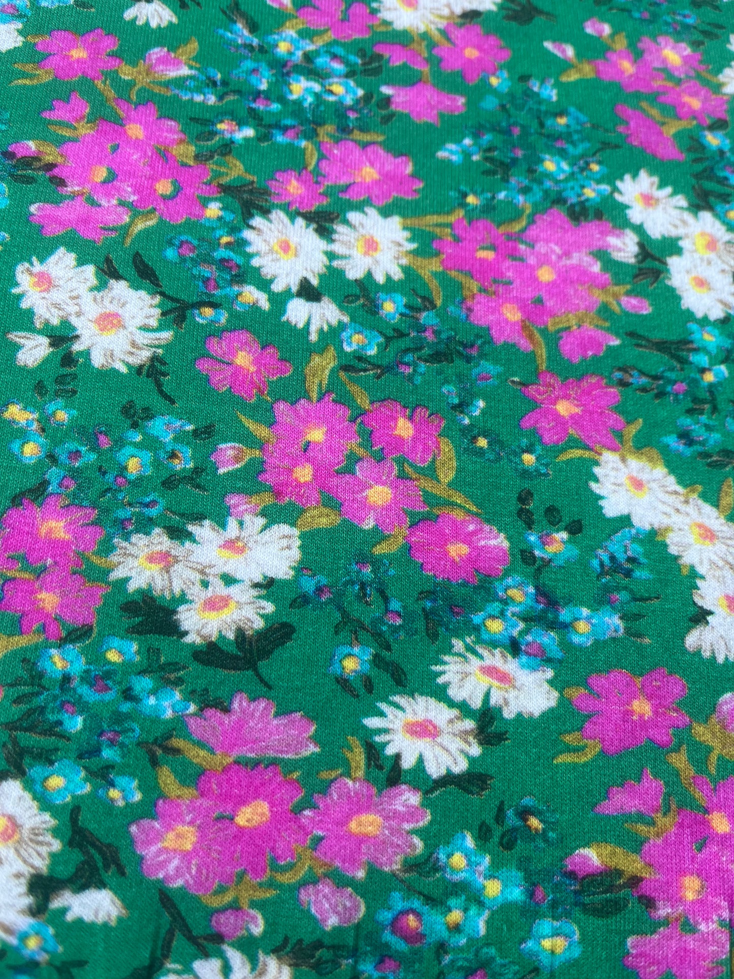 FIORELLA 001 jersey viscose elasthane green flowerfield